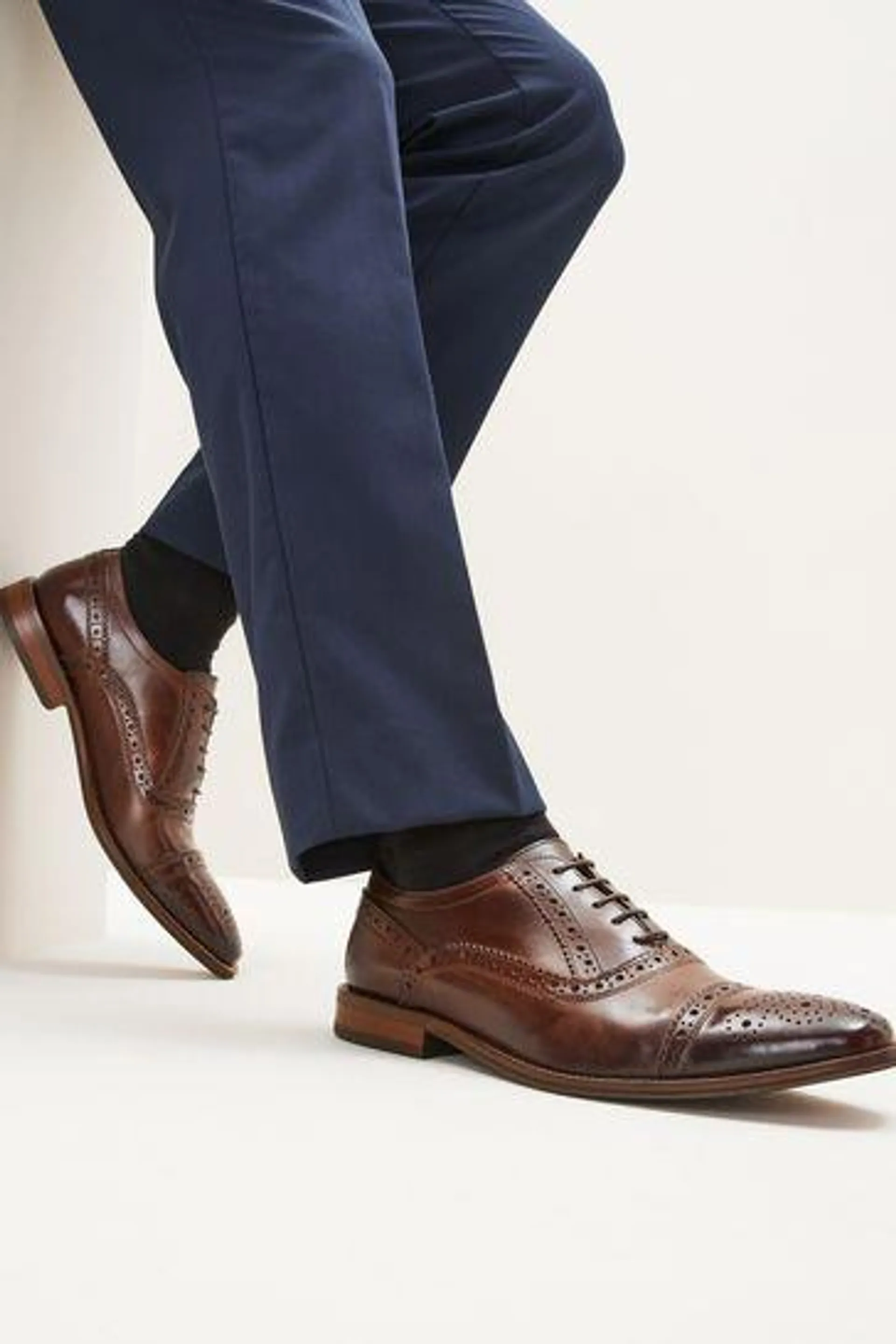 Oxford Square Toe Cap Brogues