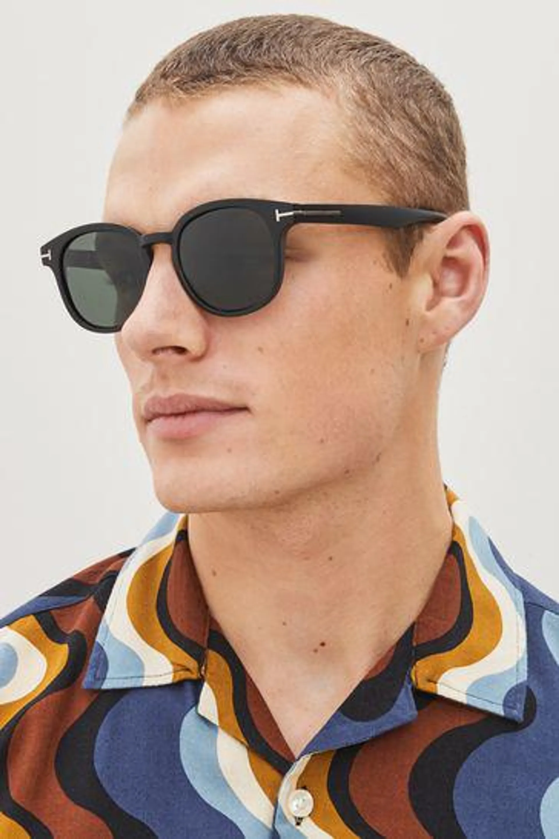 Rounded Polarised Sunglasses