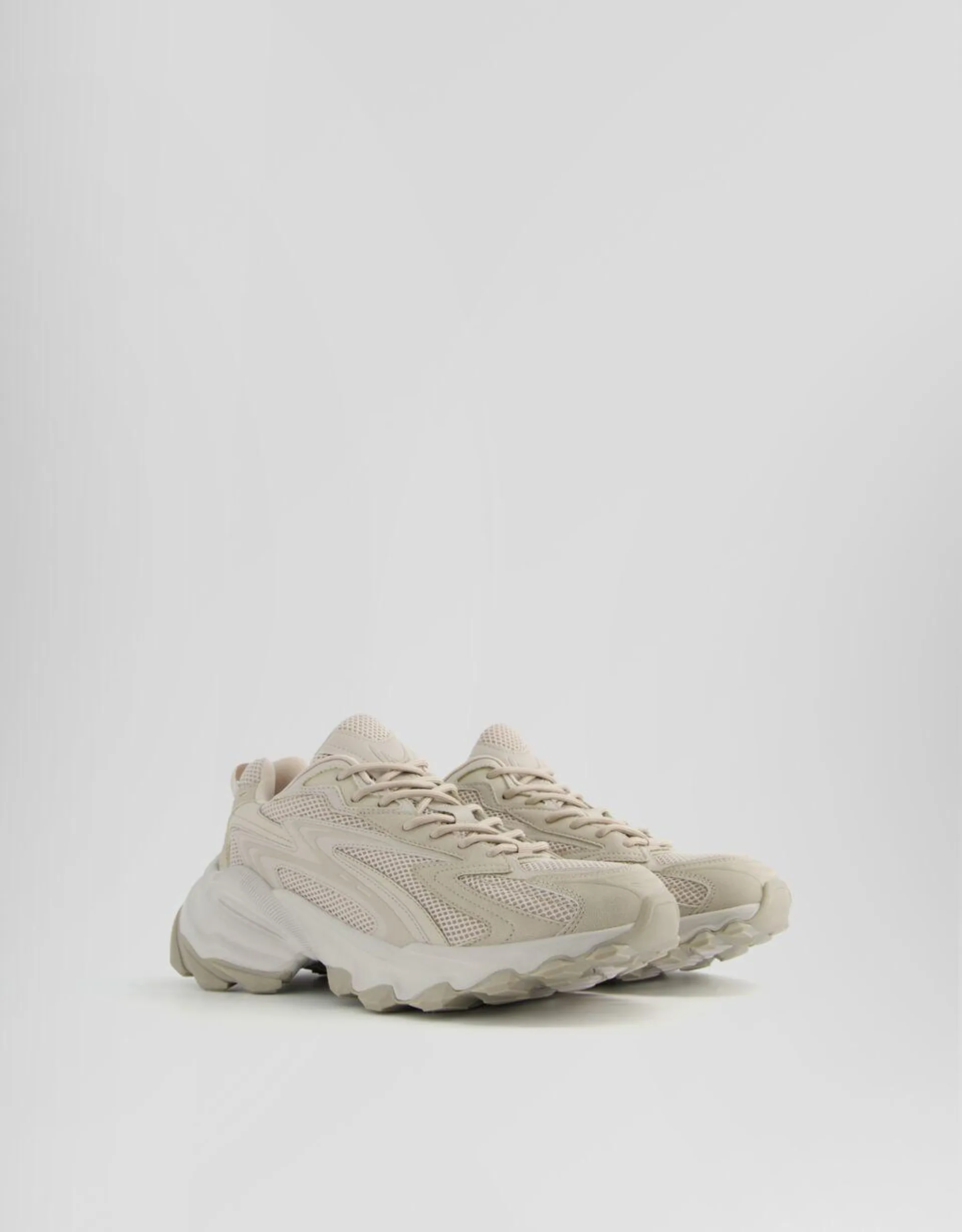 Men's contrast mesh trainers