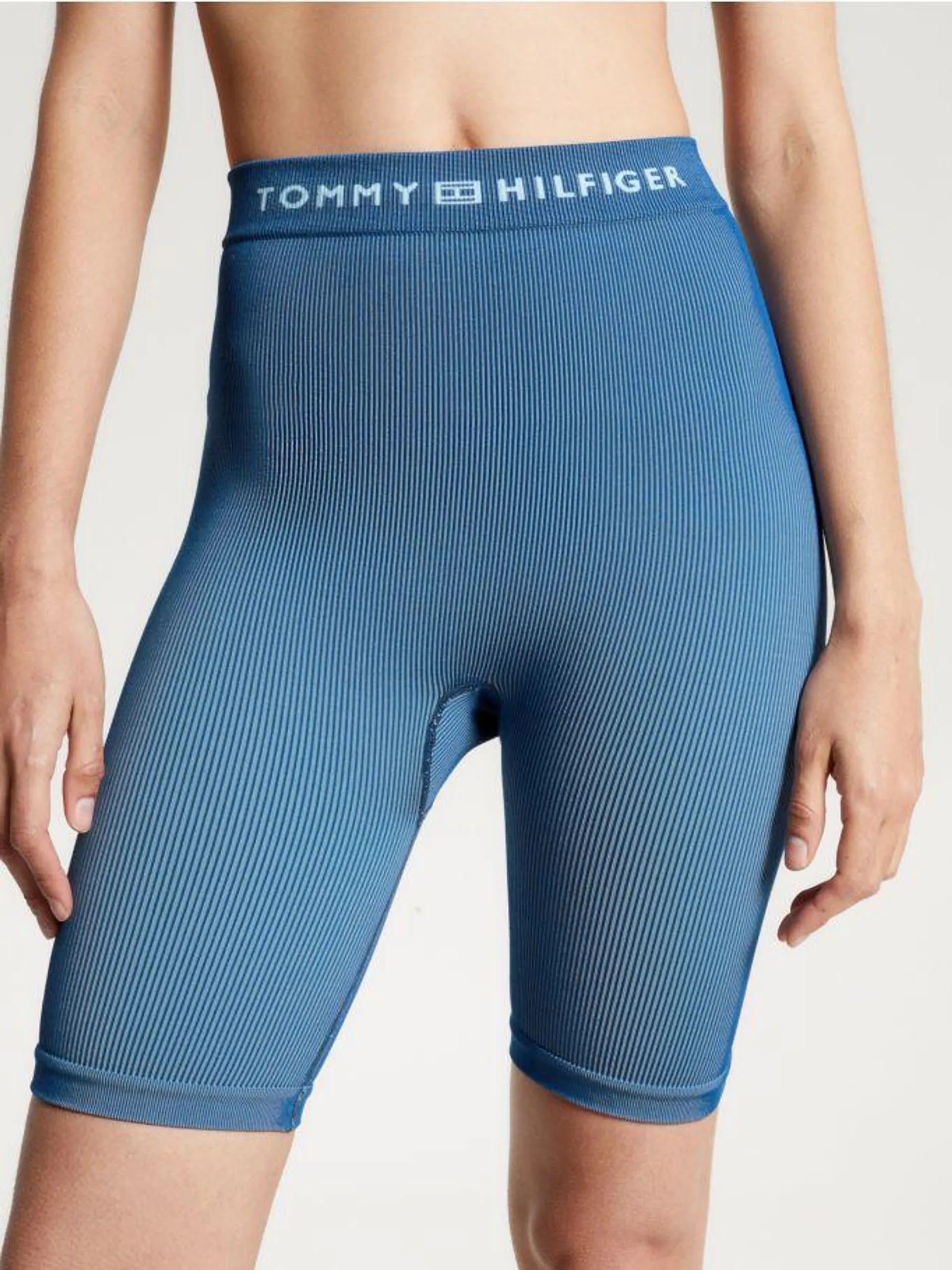 Seamless High Rise Skinny Fit Shorts