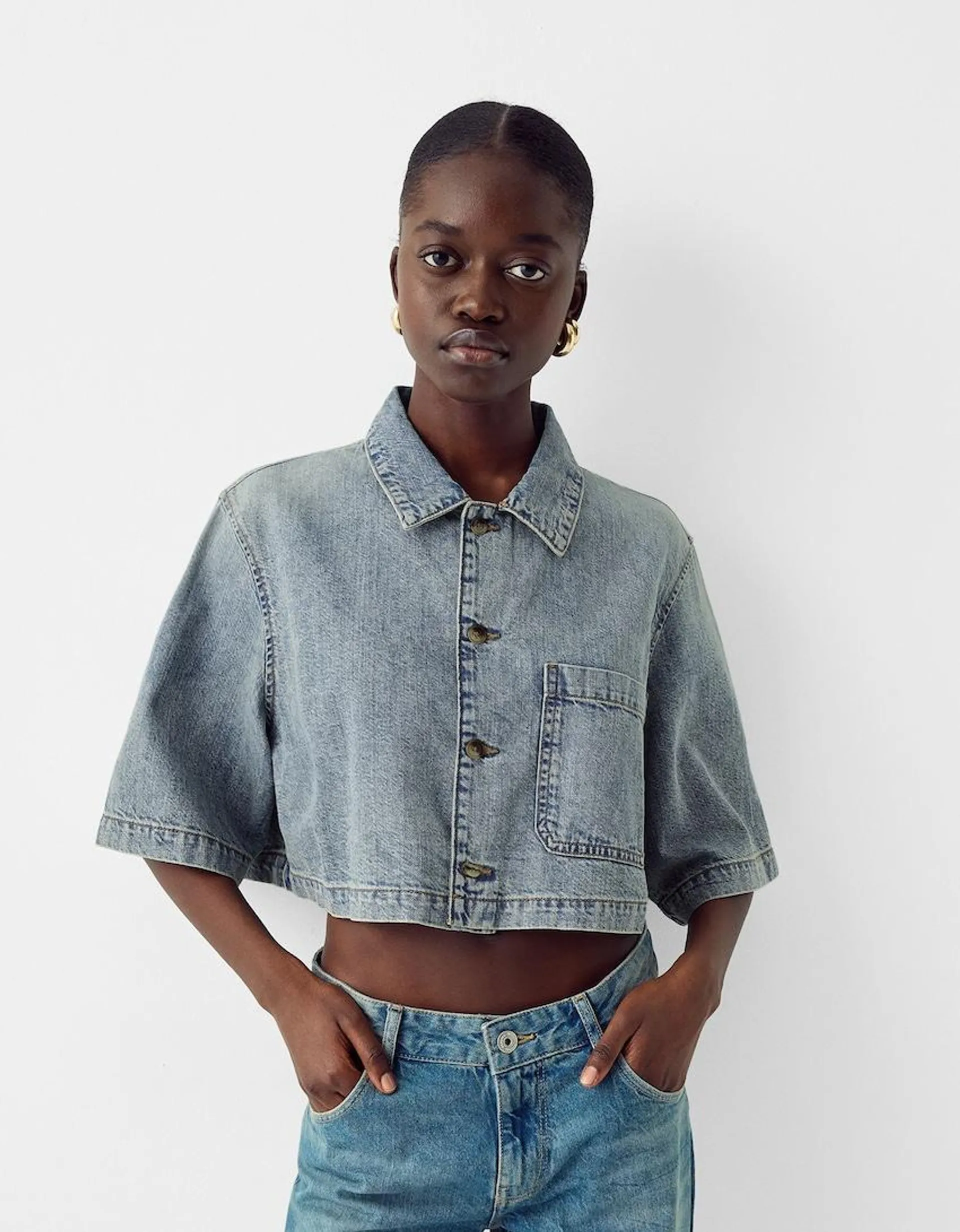 Cropped shirt