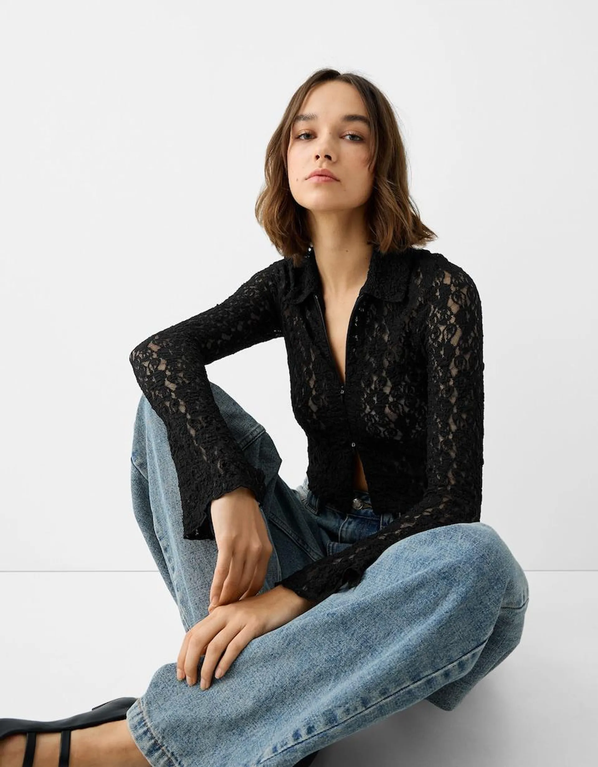 Long sleeve lace shirt with zip