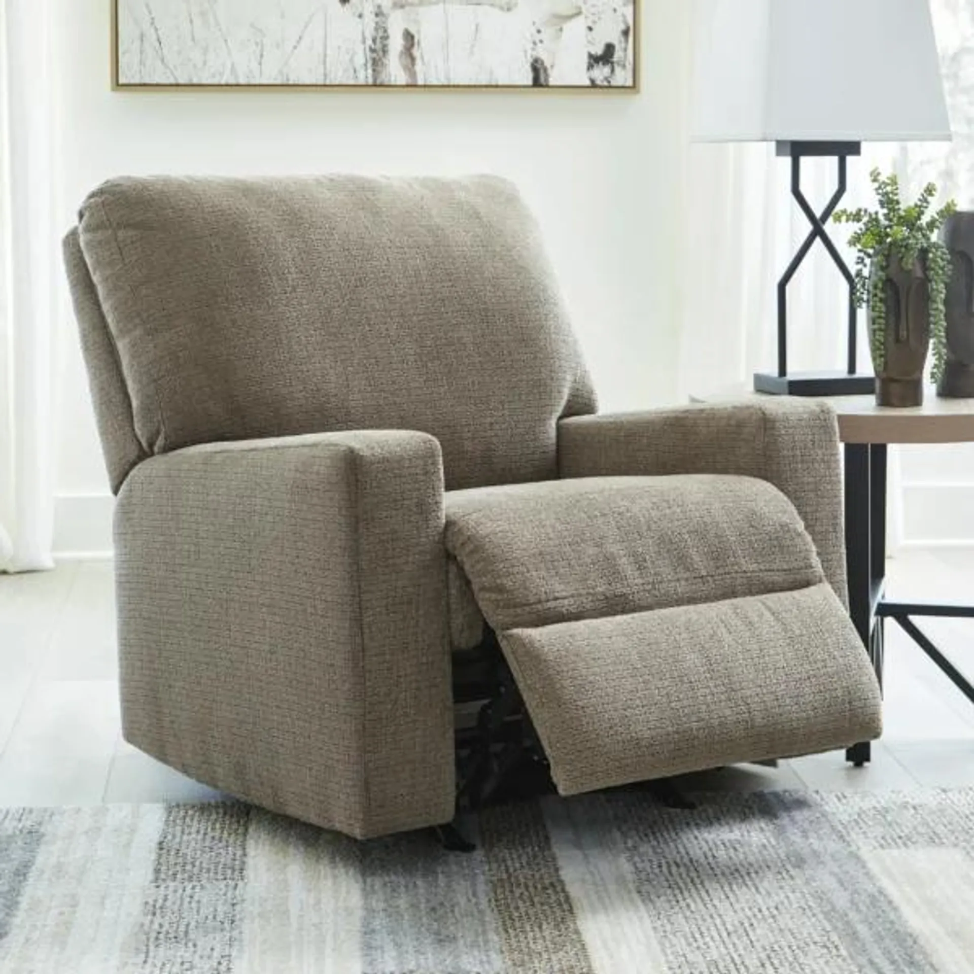 Bristaview Rocker Recliner