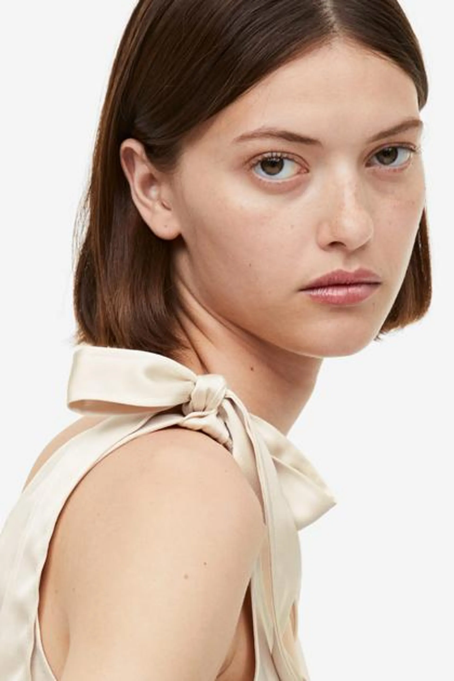 Tie-strap top