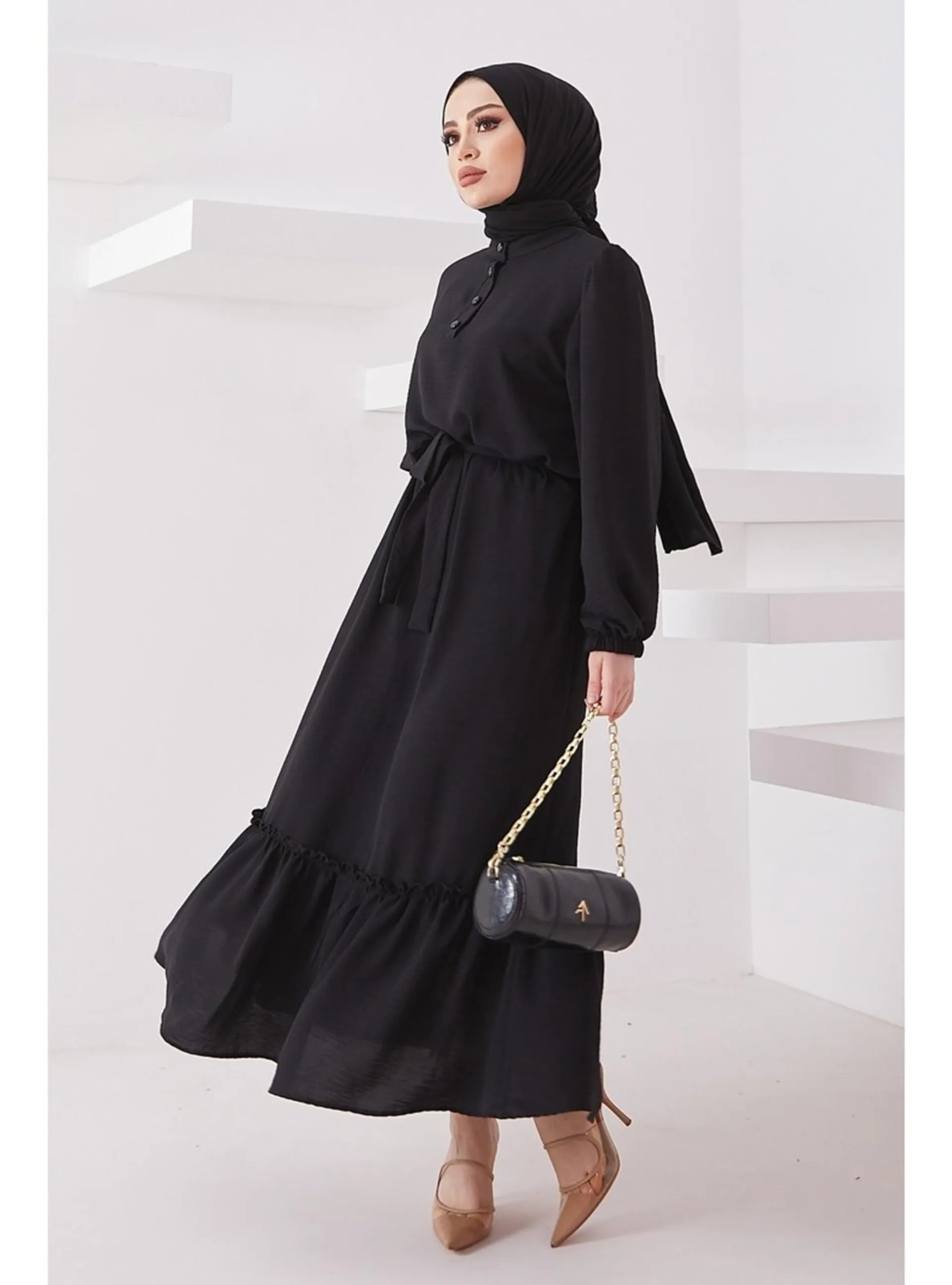 Black - Modest Dress - In Style