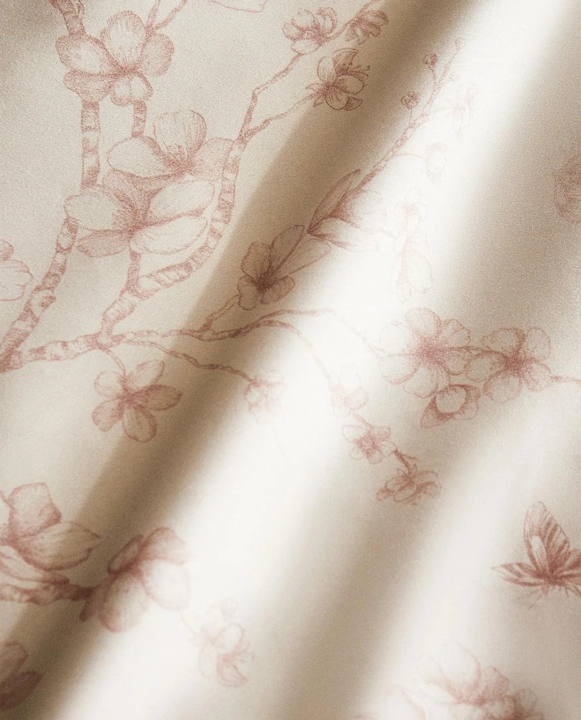 SATEEN FLORAL DUVET COVER