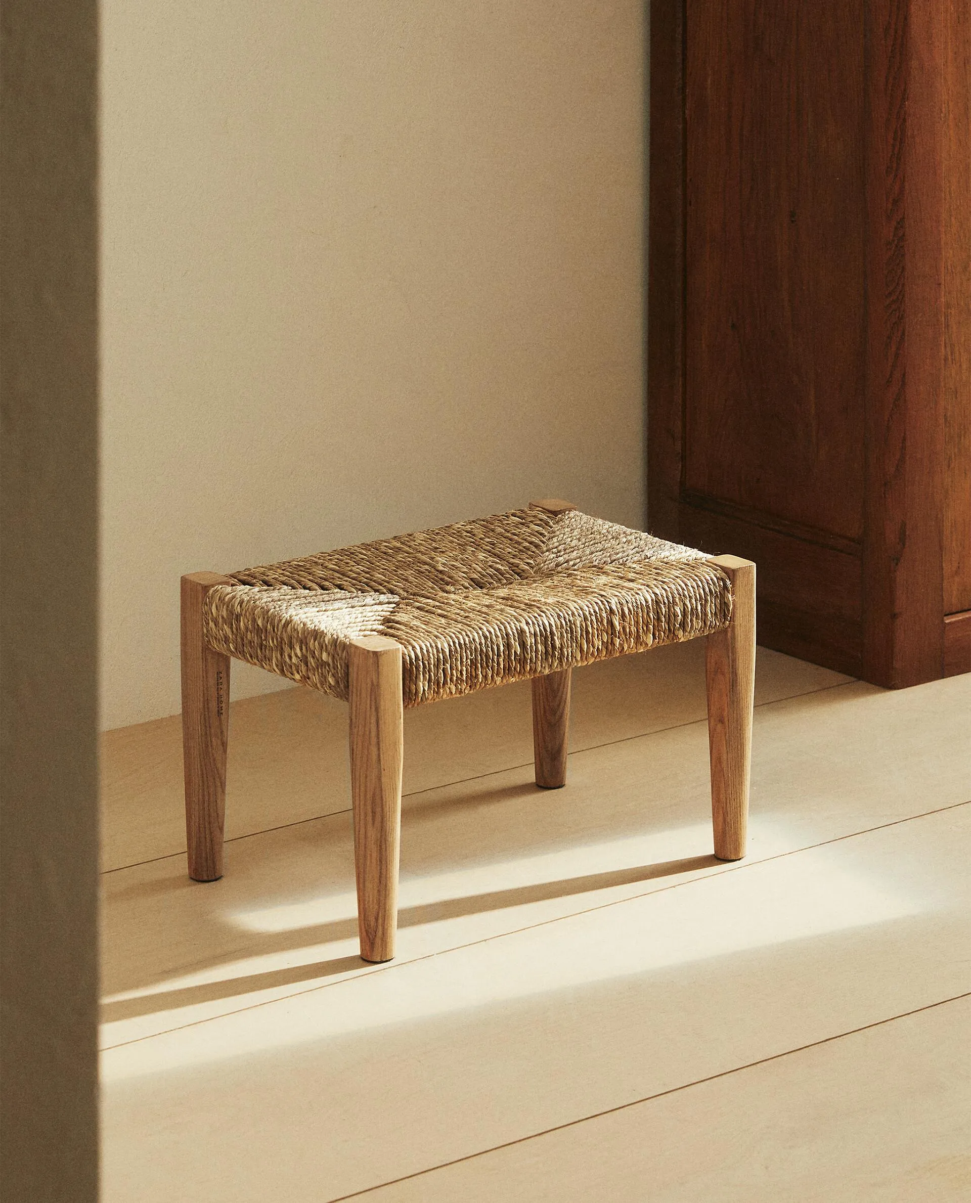 MINI ASH STOOL