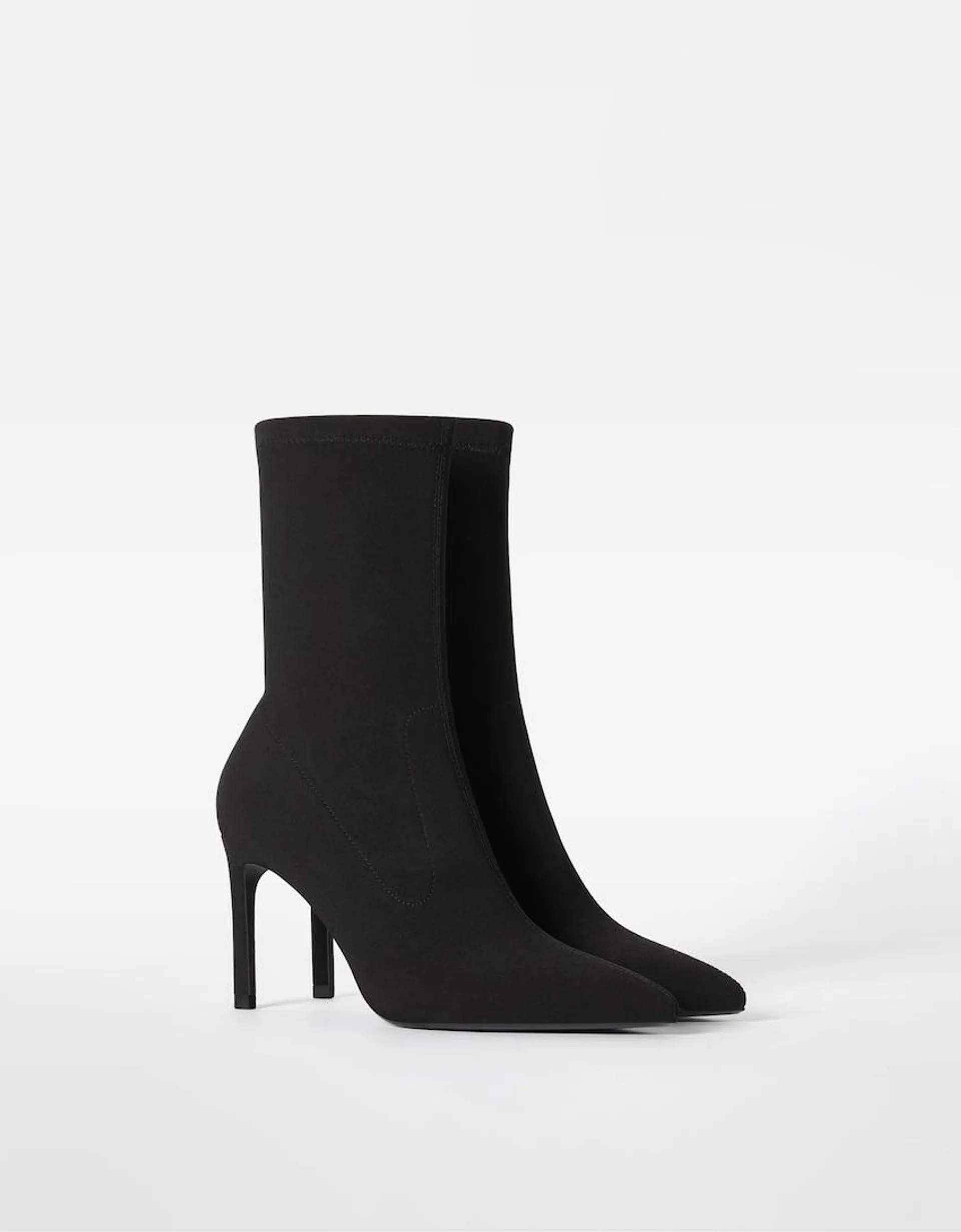 Fitted high-heel ankle boots