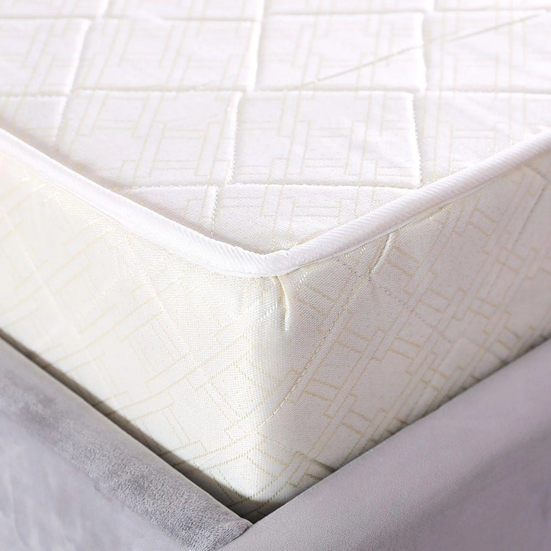 Dream Spine Fit Foam Firm King Mattress 180x200x20 cm - With 5-Year Warranty