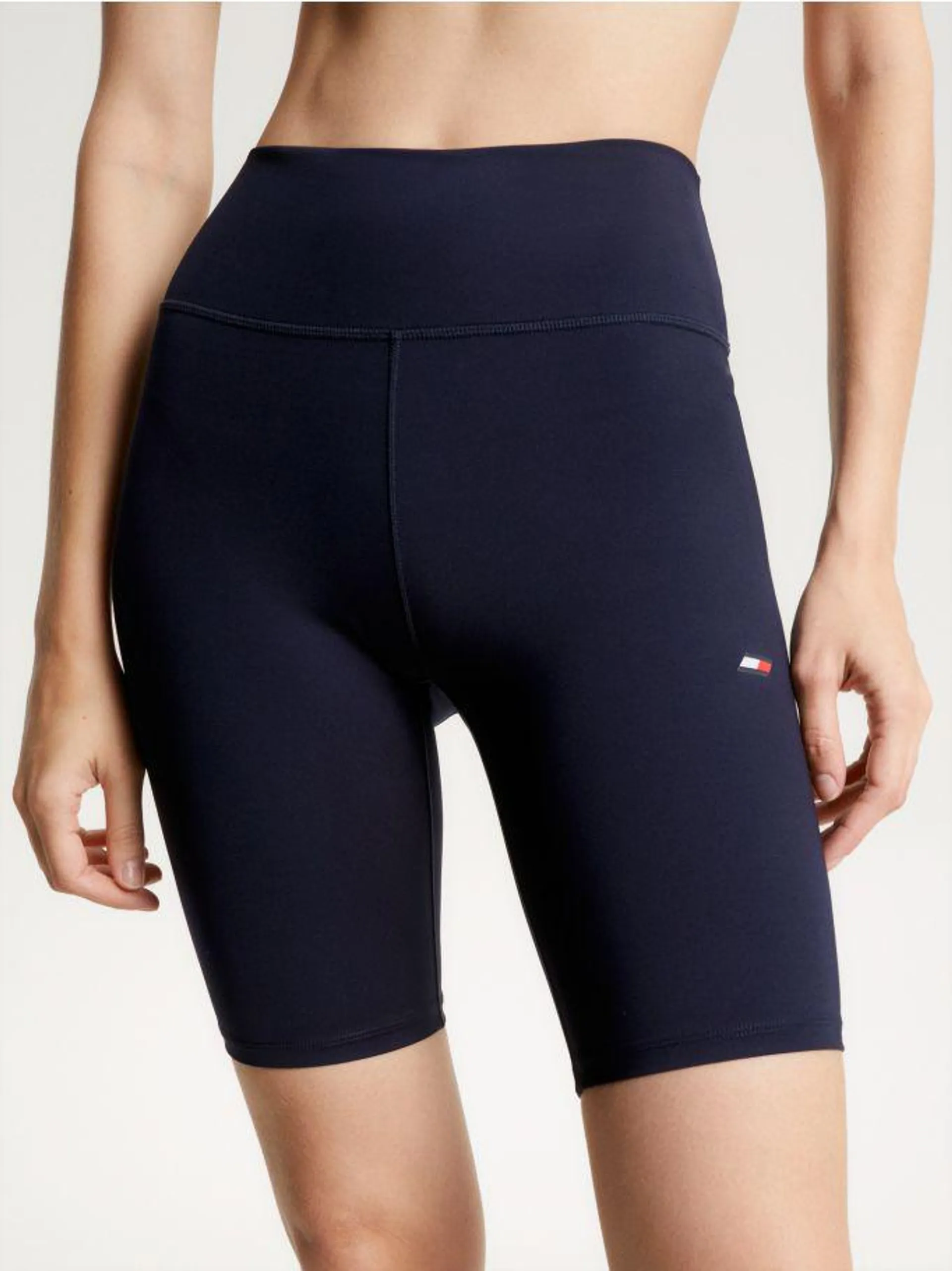 Sport Essential Skinny Fit Shorts