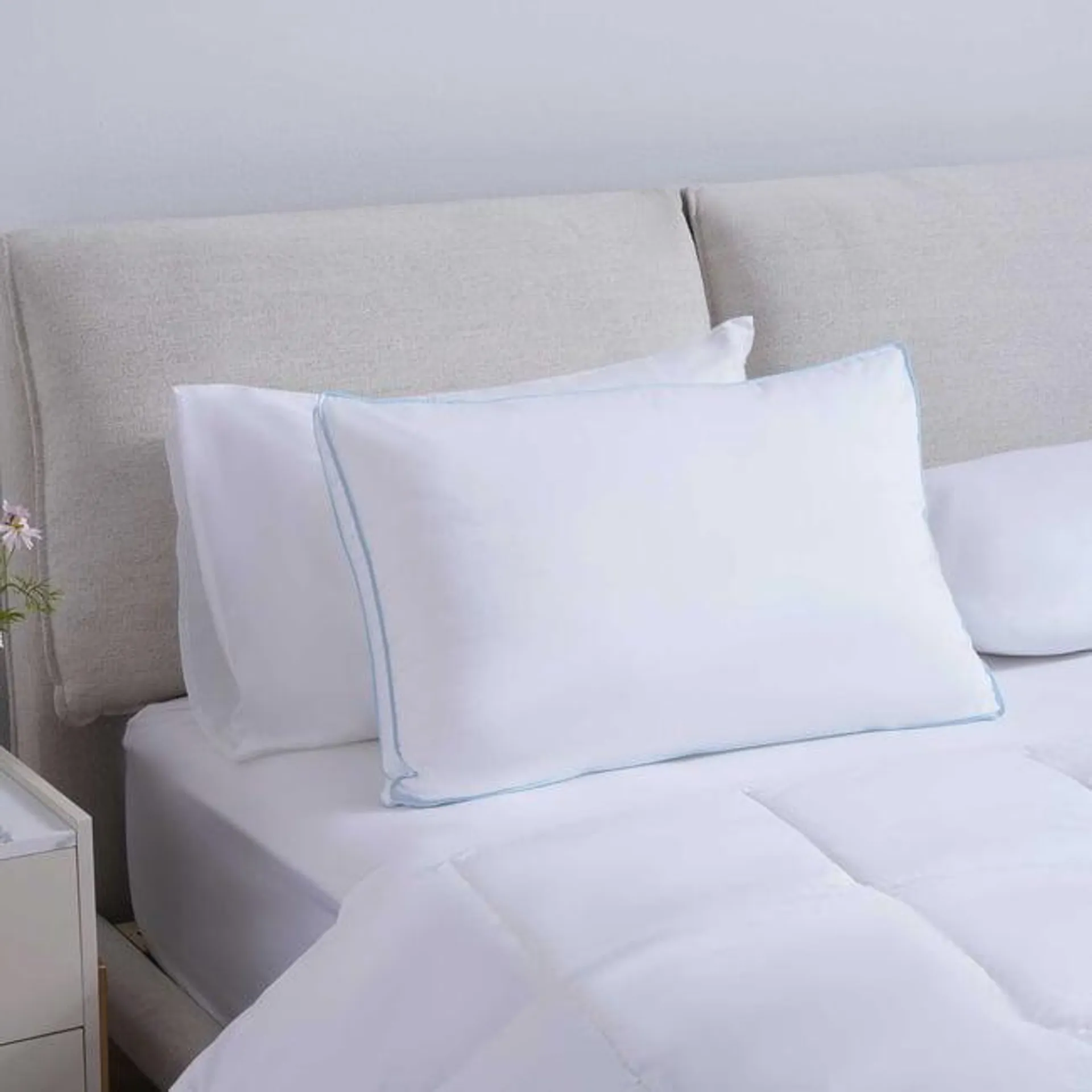 advanced cool gel infusion pillow 48x74cm - white