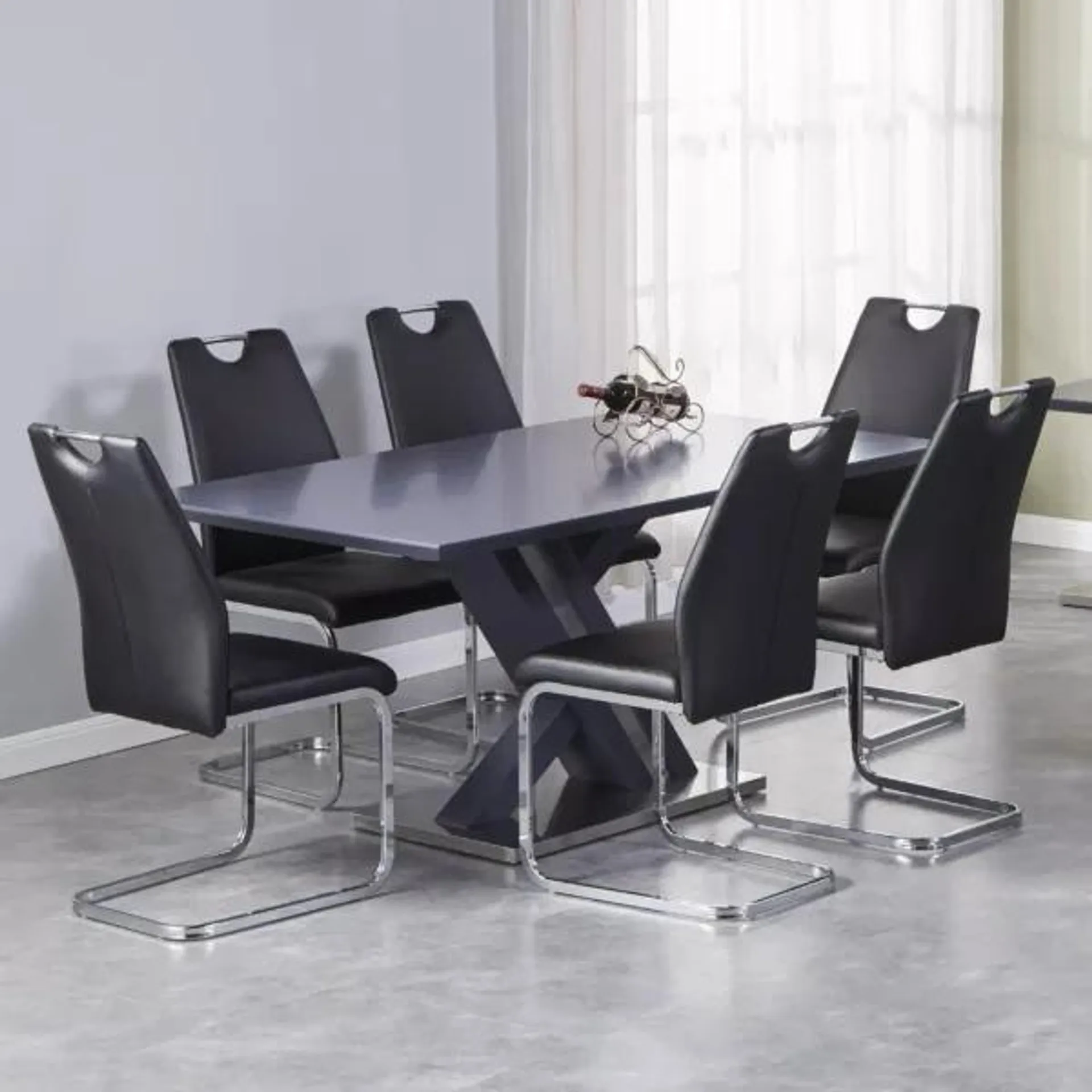 Loyal 7 Pcs. Dining Set
