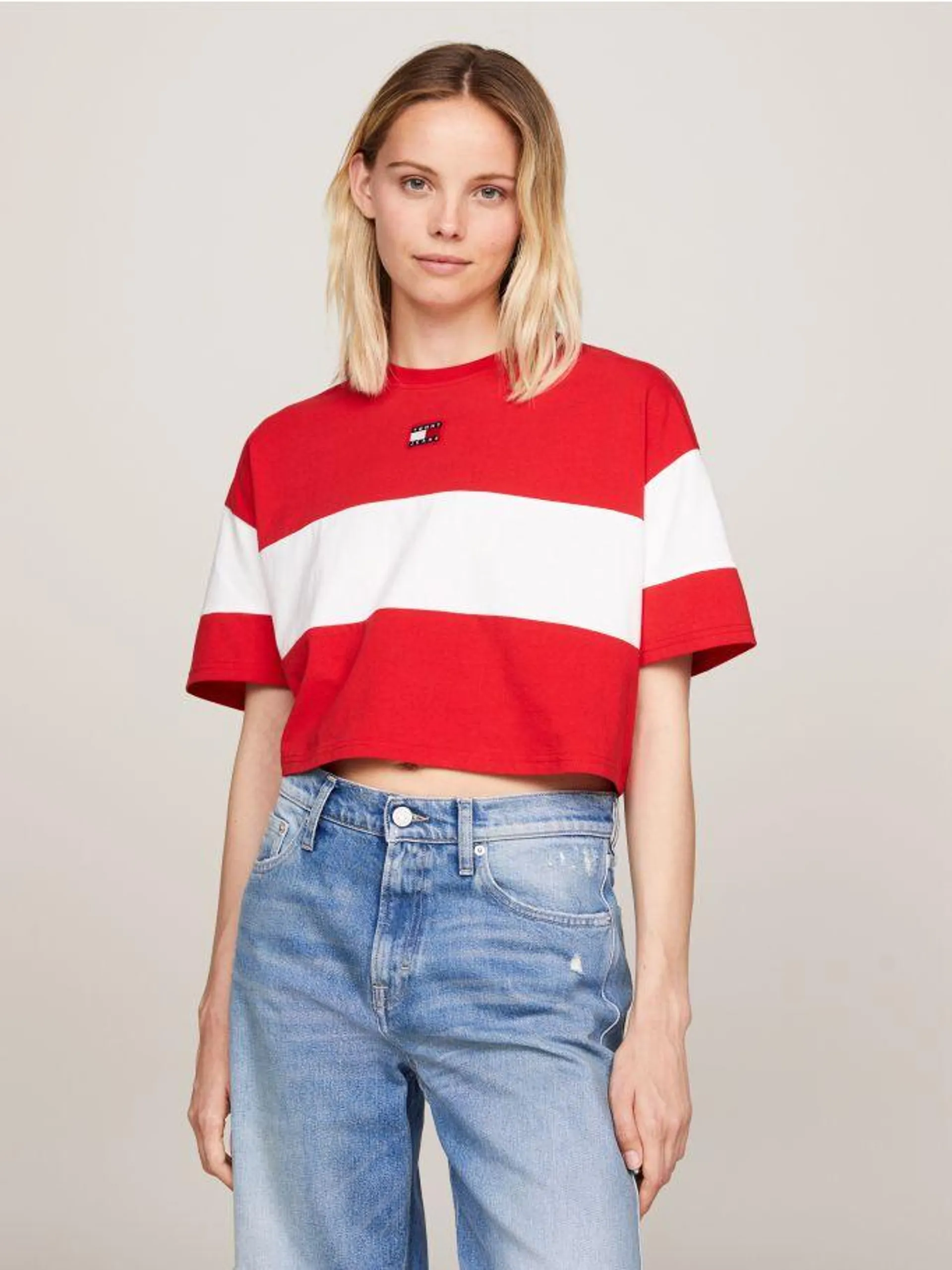 Cropped Colour-Blocked Badge T-Shirt