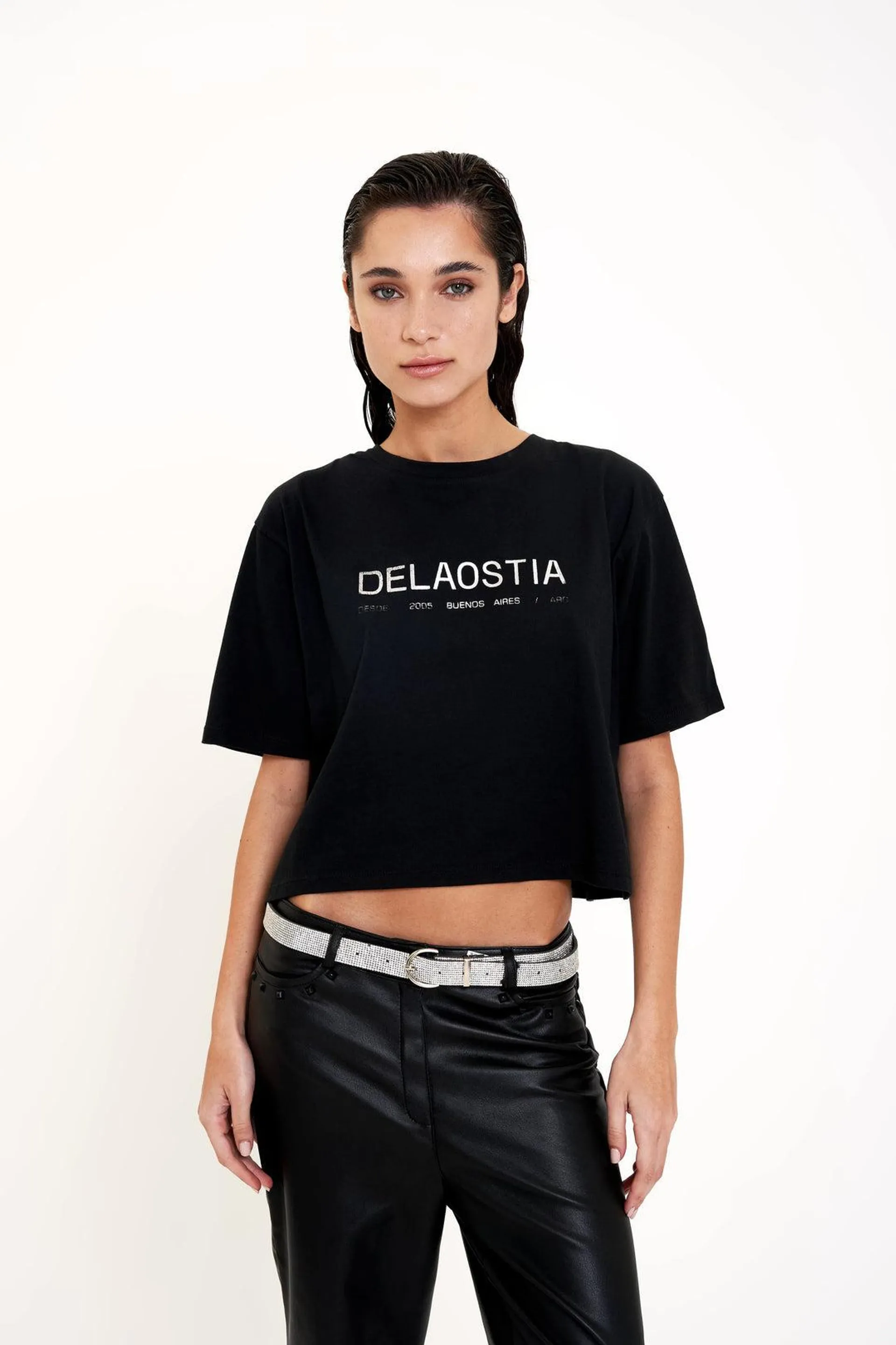 Remera Delaostia Metallic