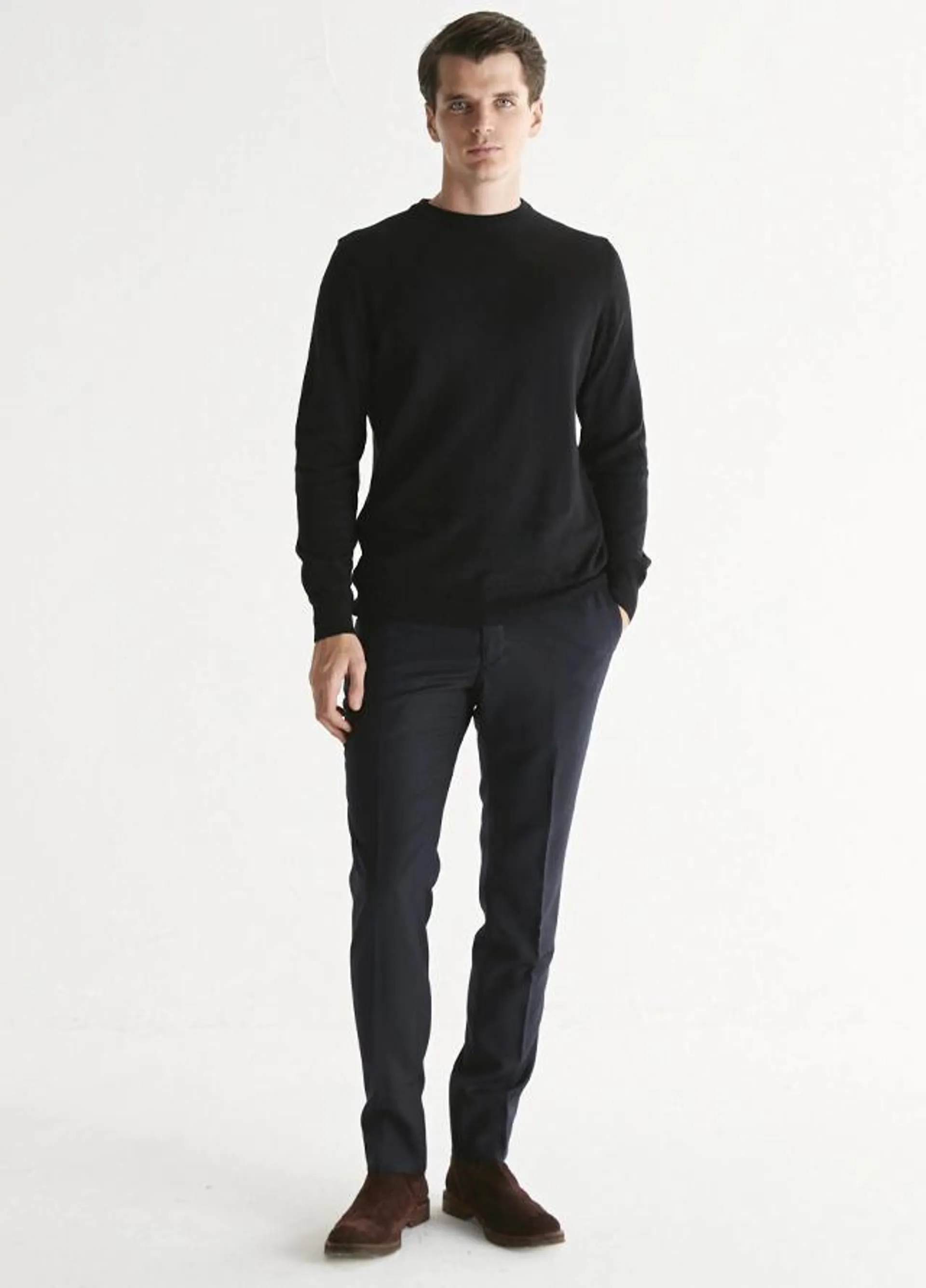 SWEATER GUTIERREZ (NEGRO)