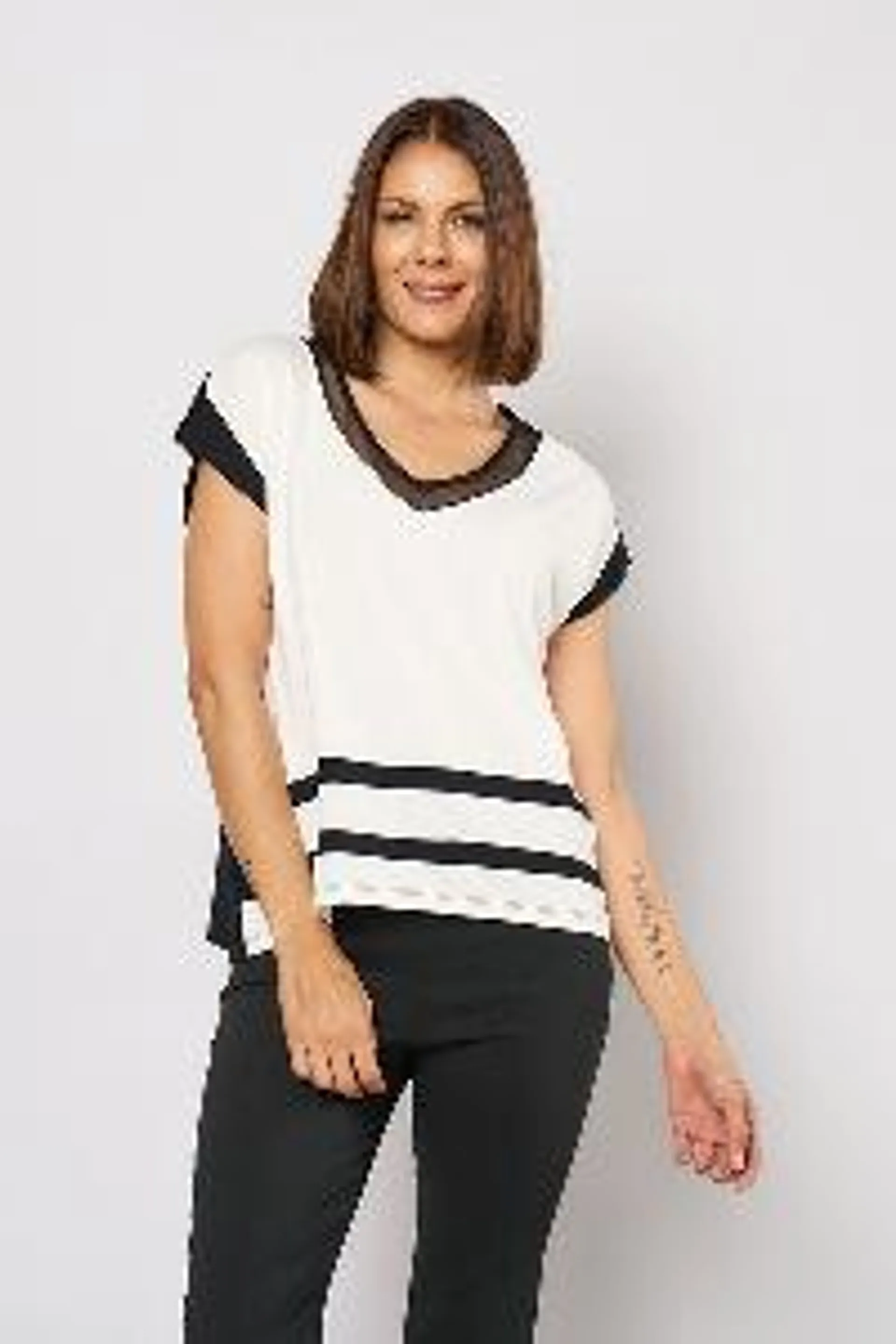 REMERA CECILIA