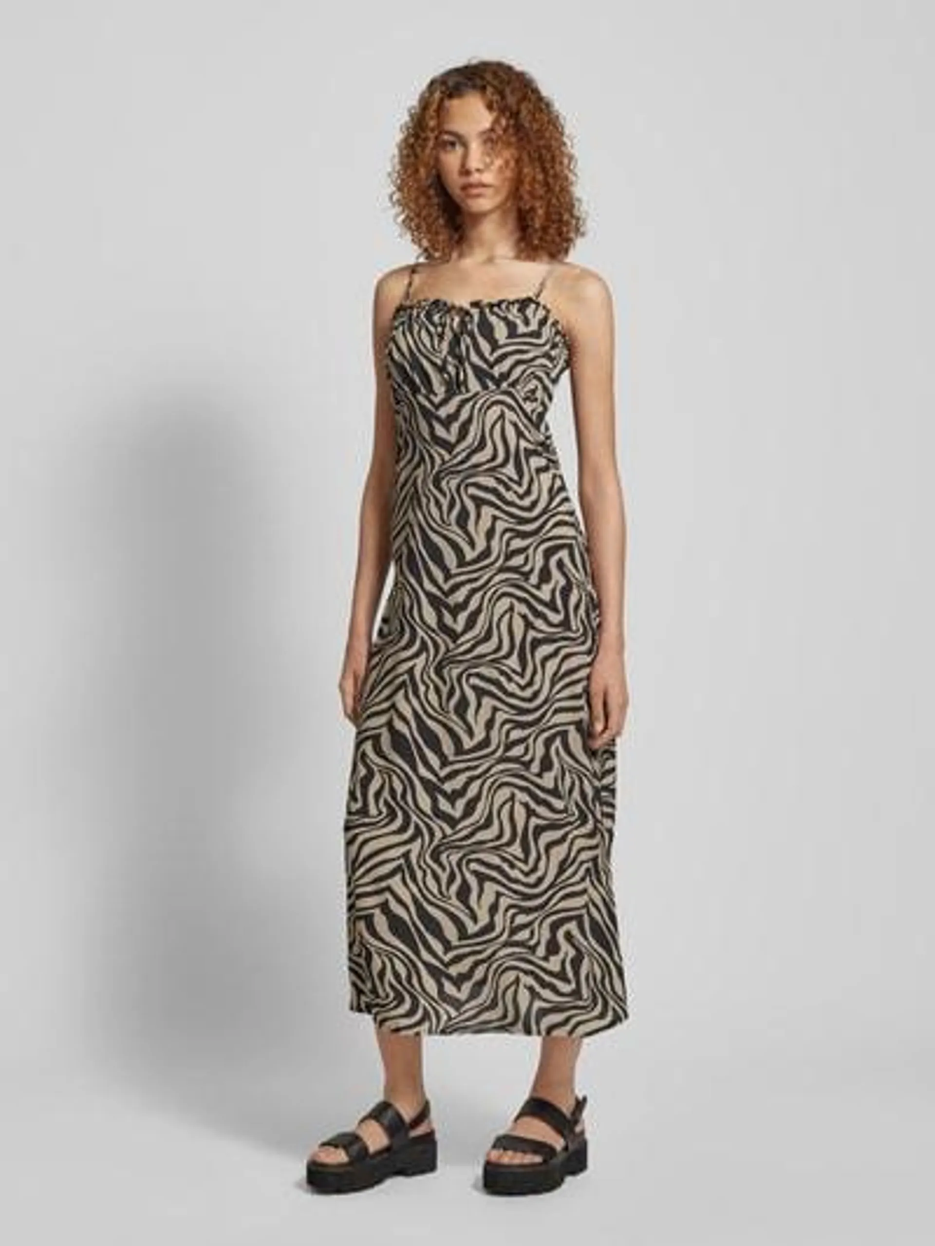 Maxikleid mit Allover-Print Modell 'NOVA LIFE VIS ALEXA' in sand