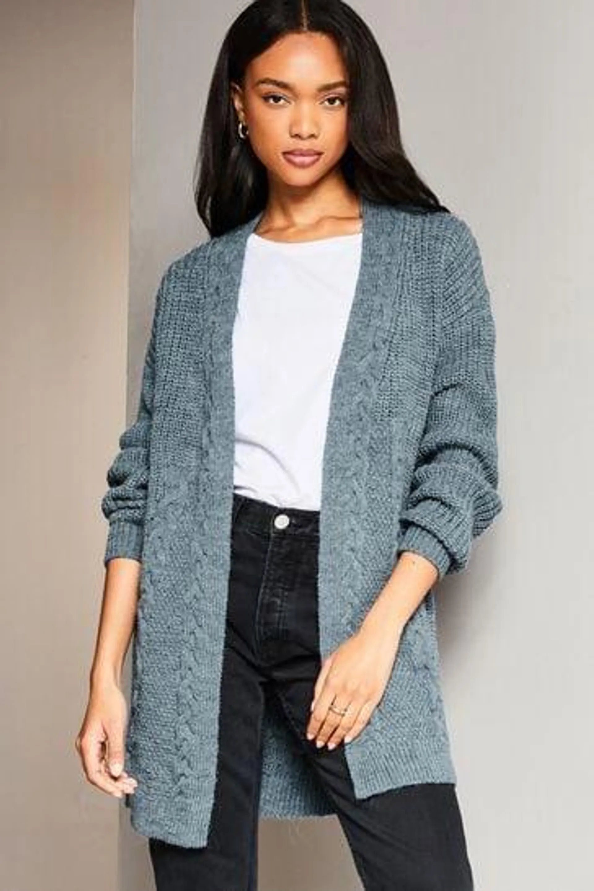 Lipsy Strickjacke aus gemischtem Zopfstrickmuster