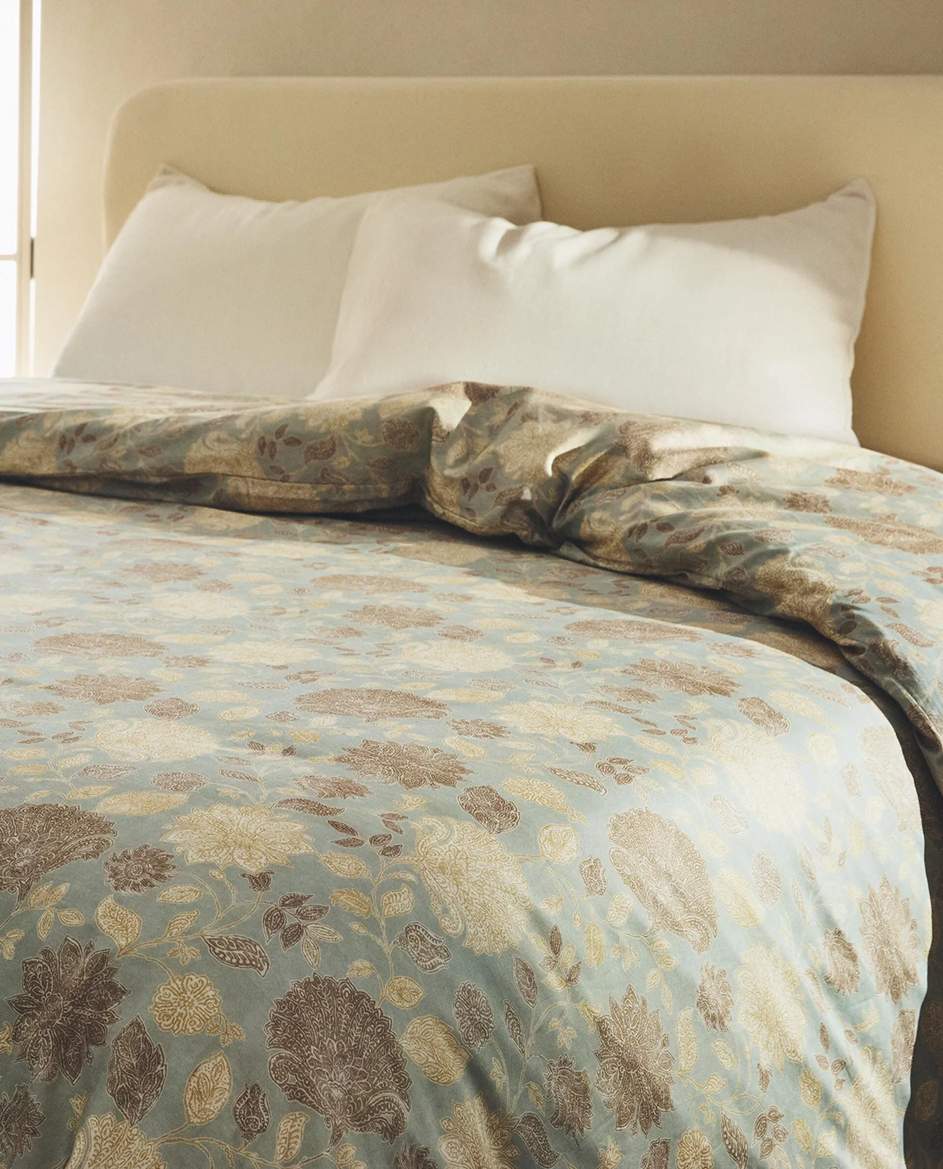 (300 THREAD COUNT) SATEEN FLORAL DUVET COVER