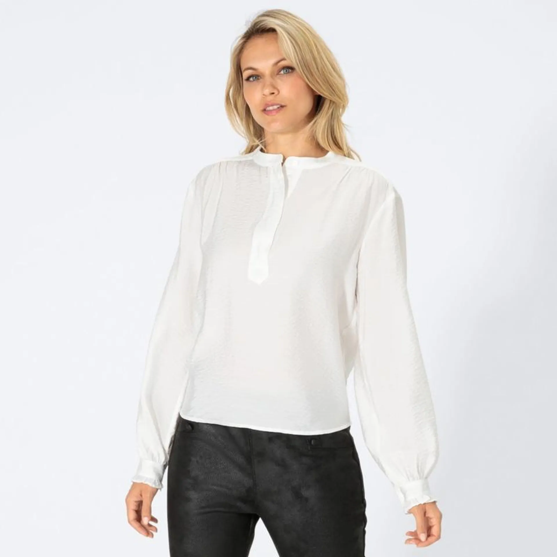 Damen-Bluse mit Stehkragen