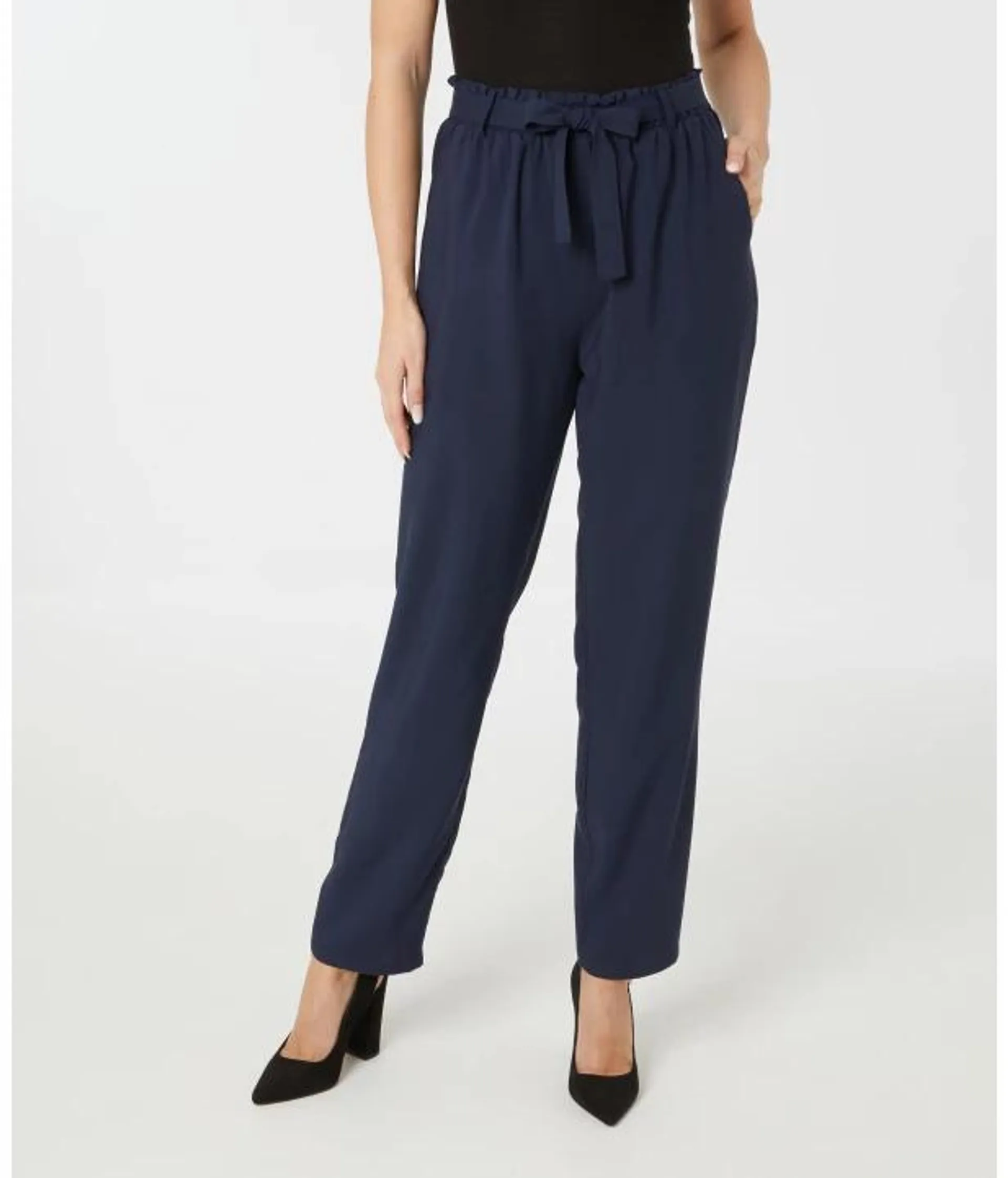 Dunkelblaue Pull-on-Hose