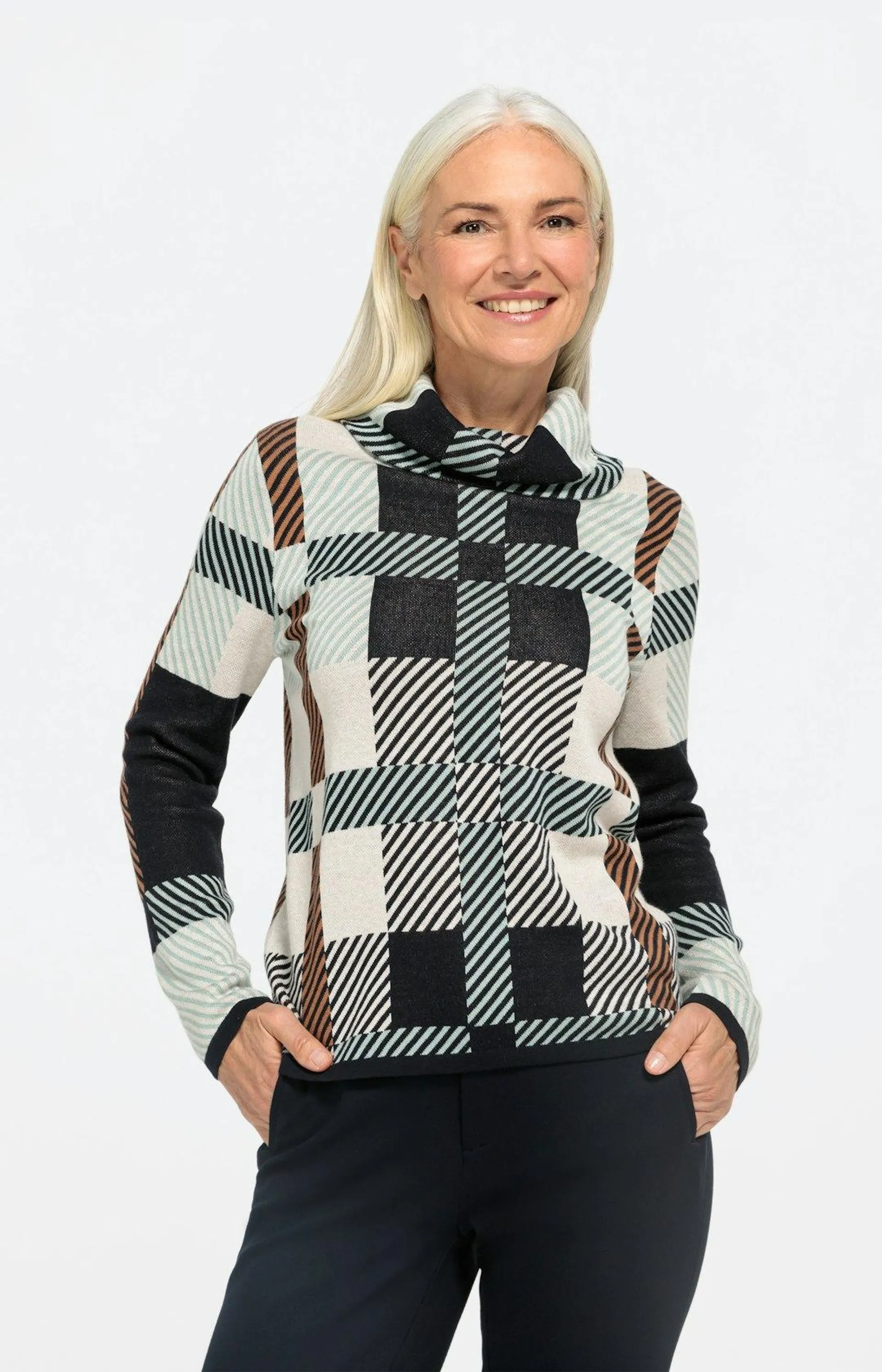 Rollkragenpullover mit langem Arm