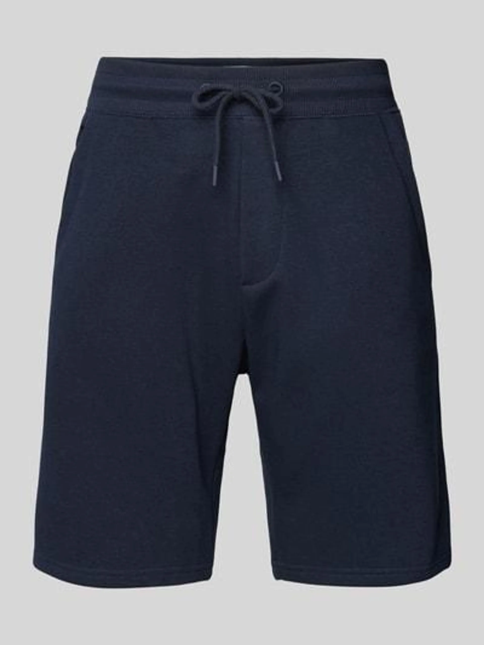 Regular Fit Sweatshorts mit Eingrifftaschen in dunkelblau