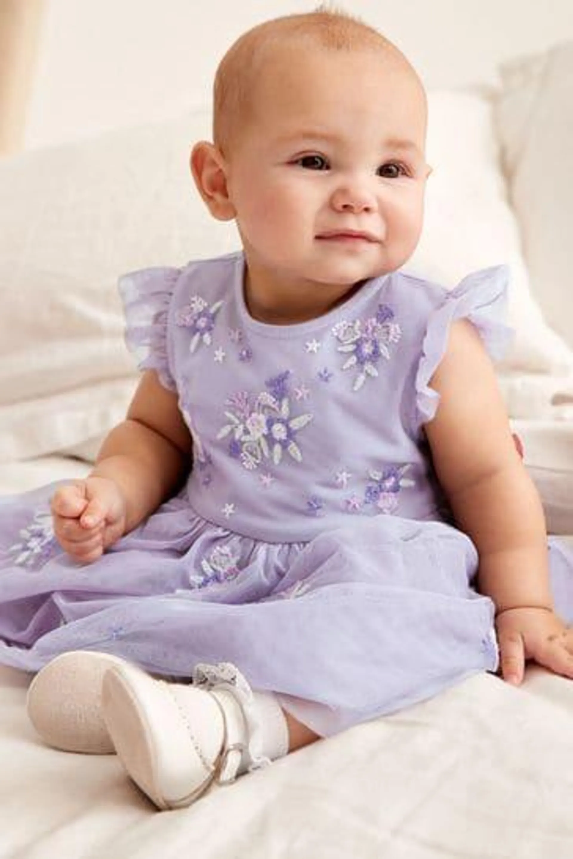 Verziertes Babykleid mit Mesh (0 Monate bis 2 Jahre)