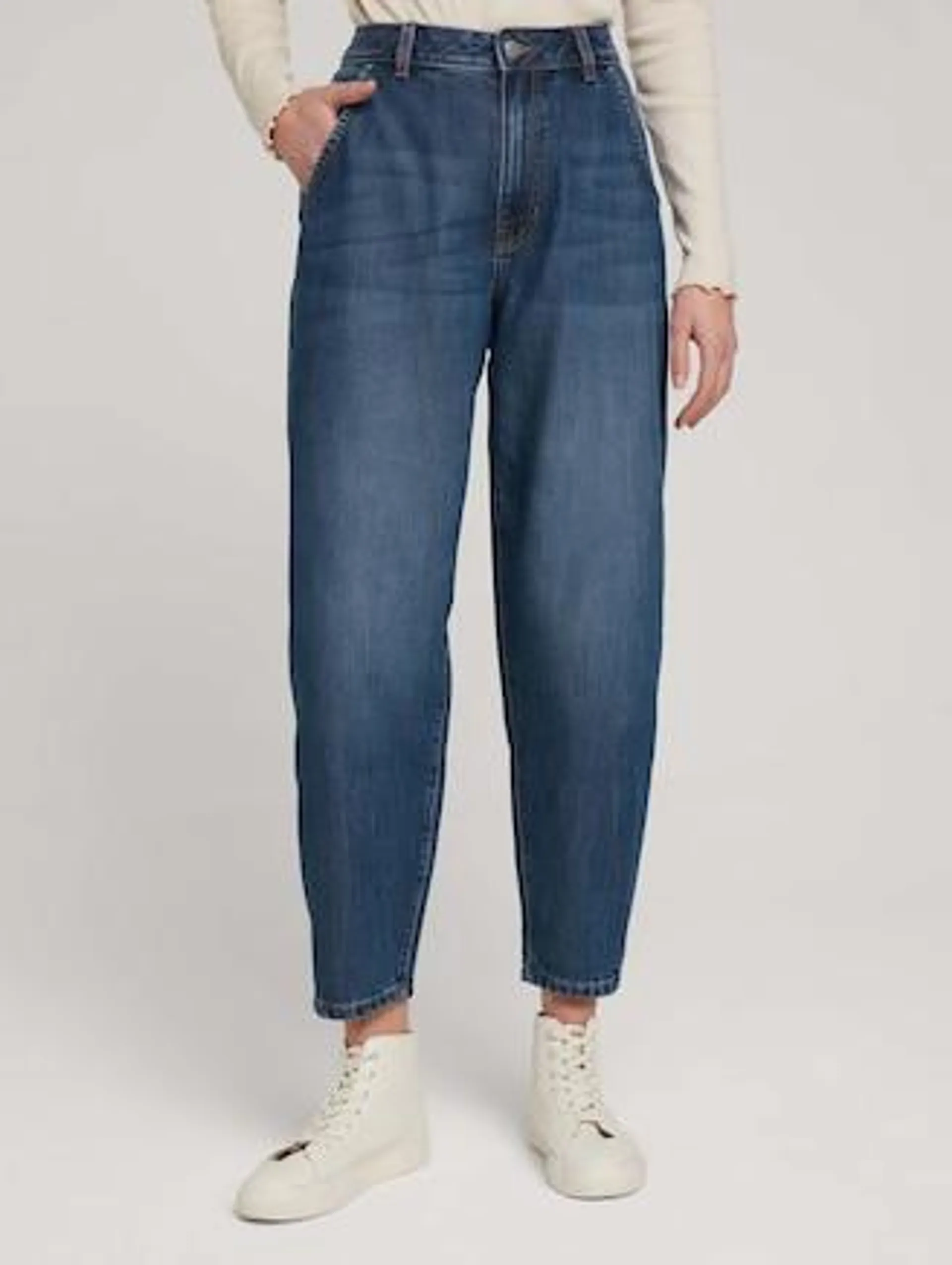 Barrel Mom Vintage Jeans