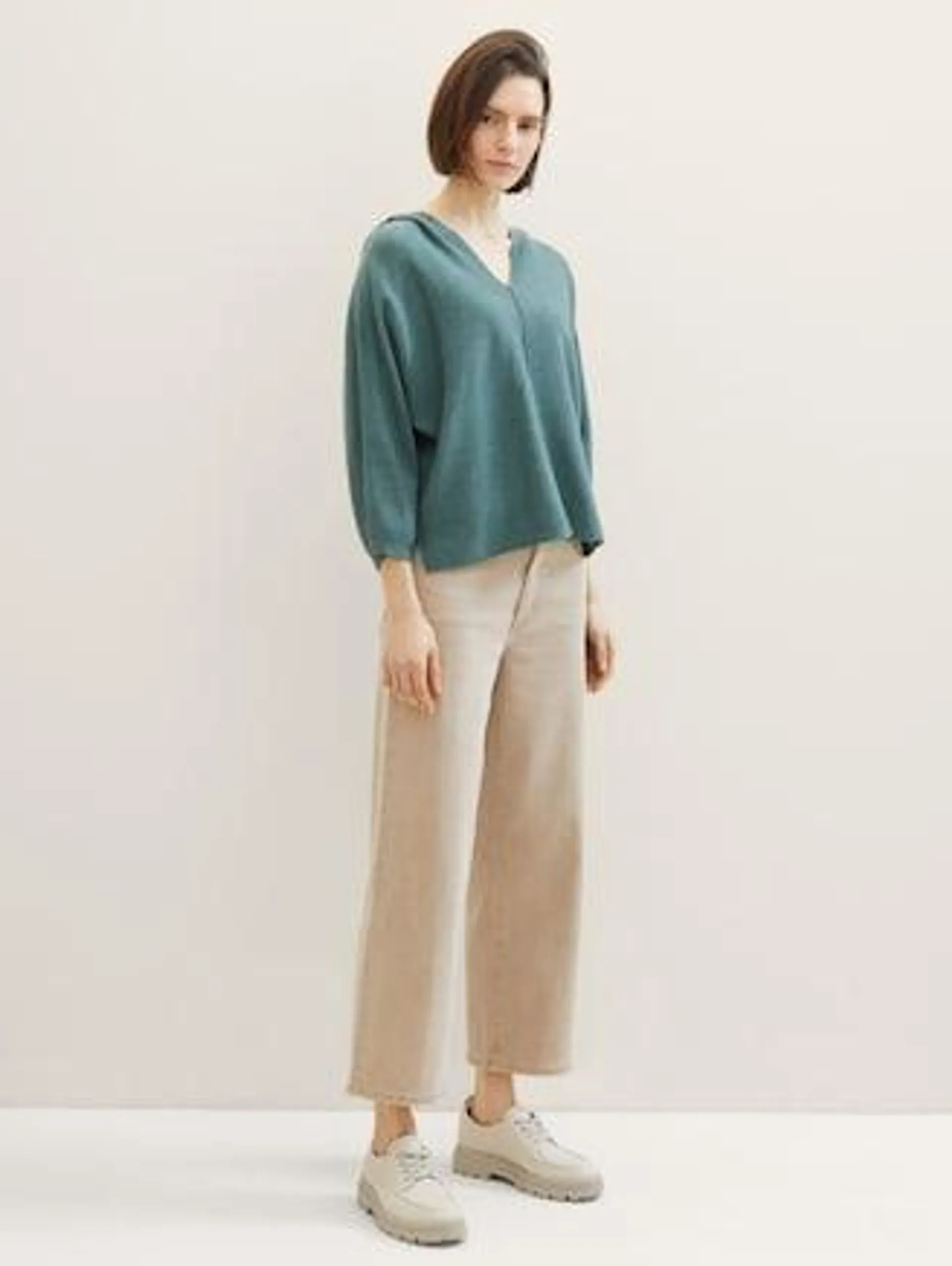 Knitted sweater with Tencel ™ Lyocell