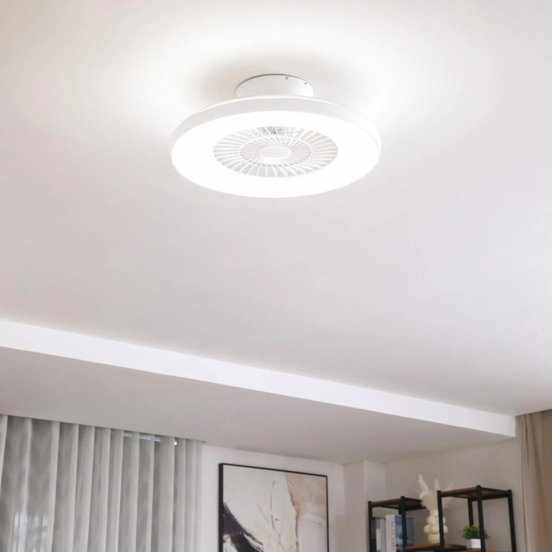 Lindby Smart LED-Deckenventilator Paavo, weiß, leise, Tuya