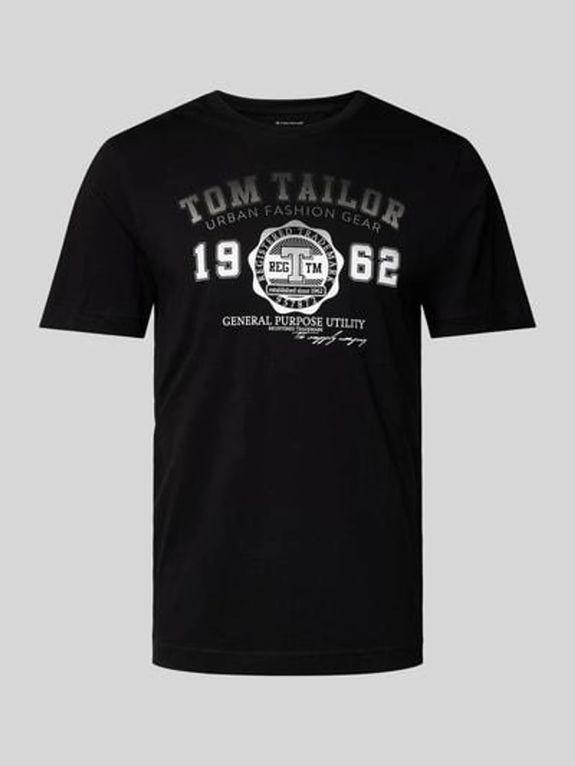 T-Shirt mit Rundhalsausschnitt in black