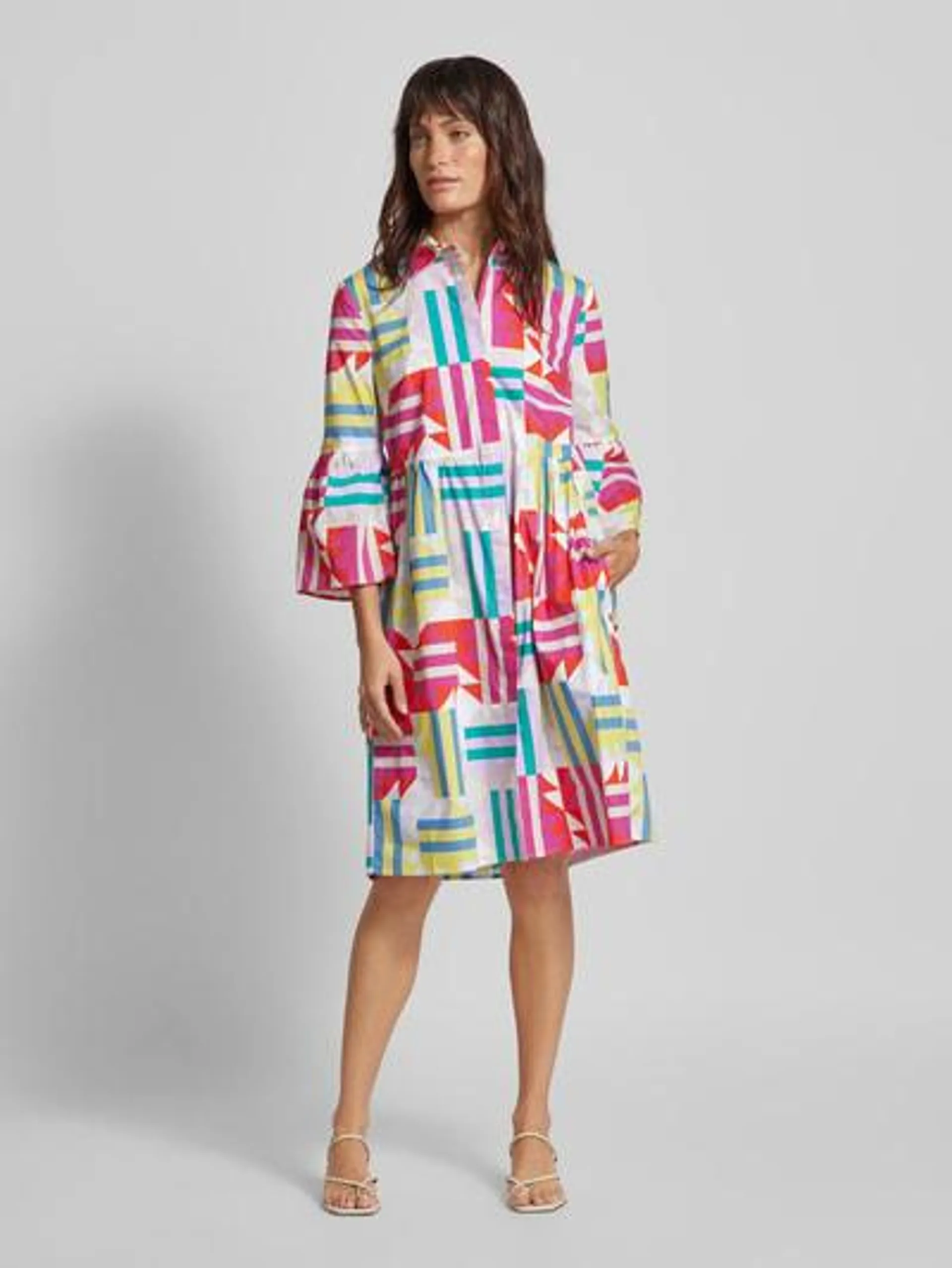 Knielanges Kleid mit Allover-Print in tuerkis