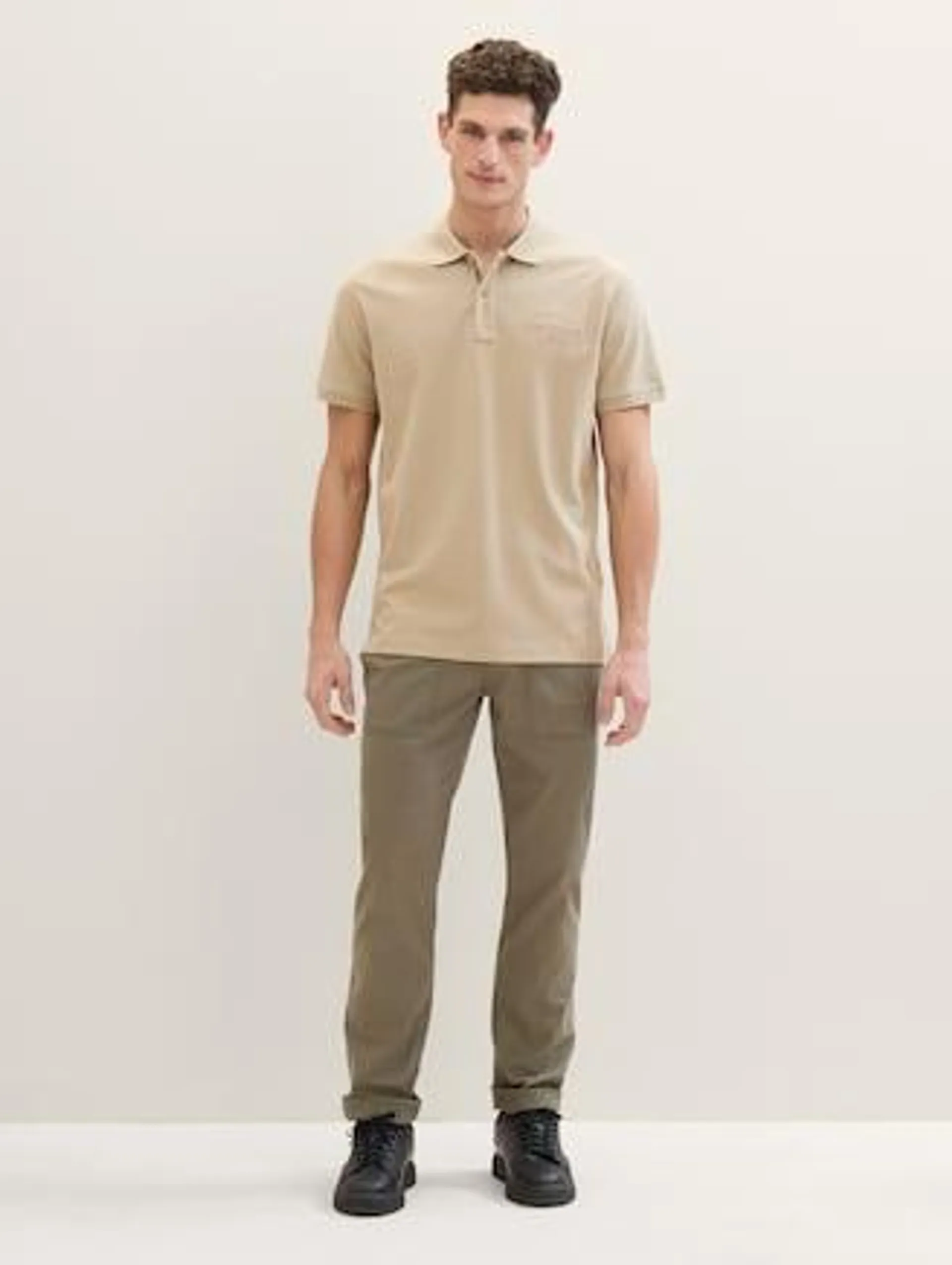 Chino Hose im Utility Stil