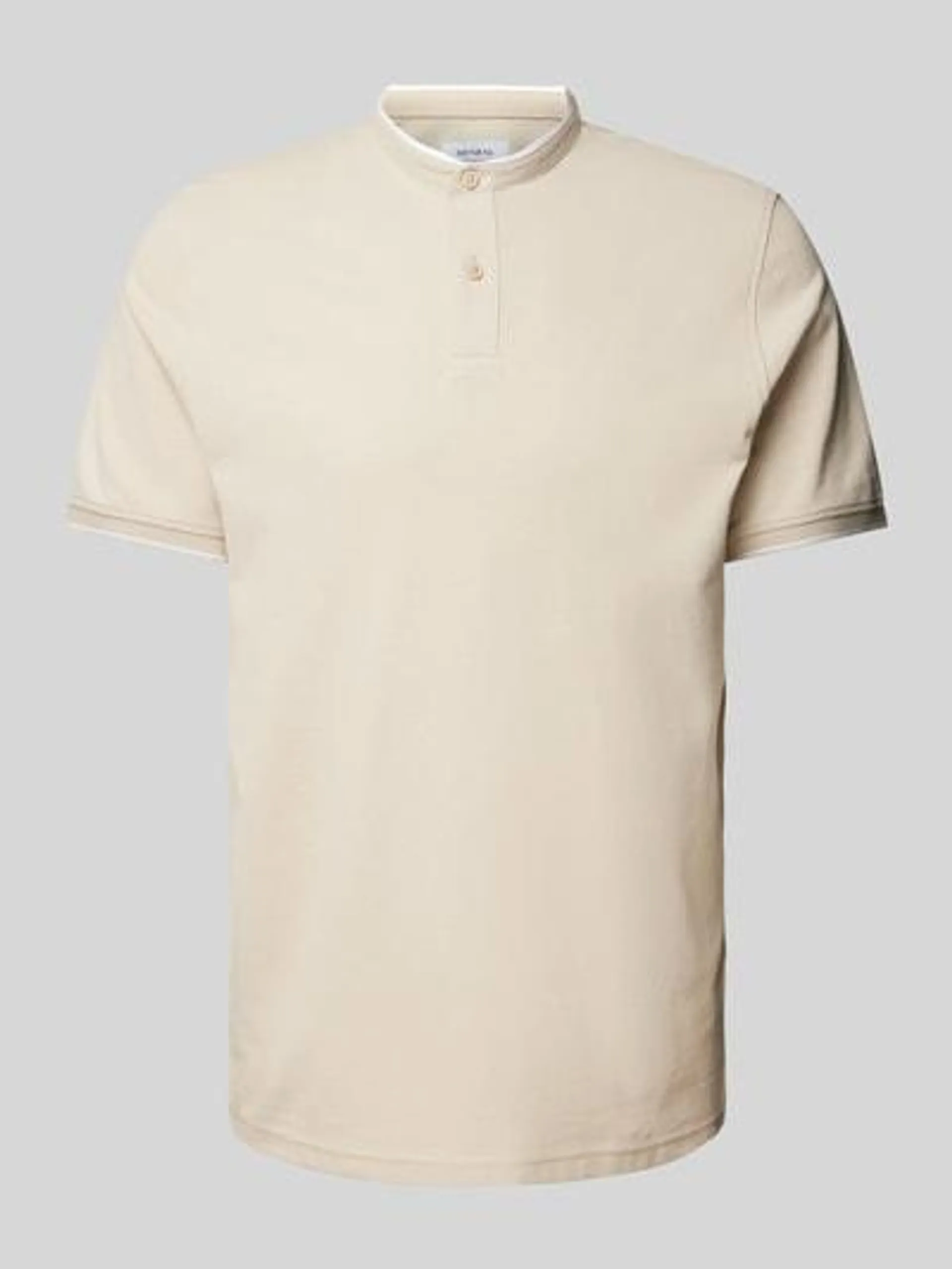 Poloshirt mit kurzer Knopfleiste in beige