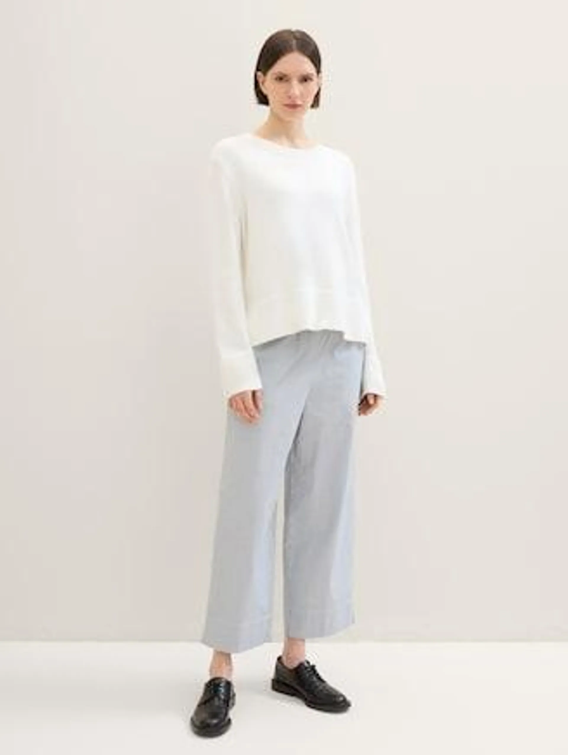 Striped trousers with organic cotton