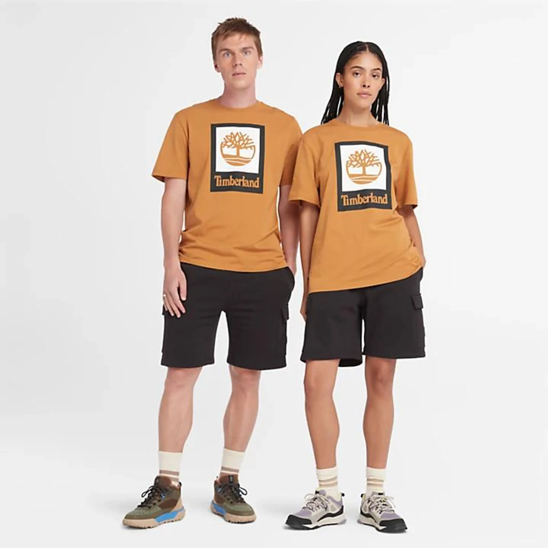 All Gender Logo Stack T-Shirt in Gelb/Schwarz
