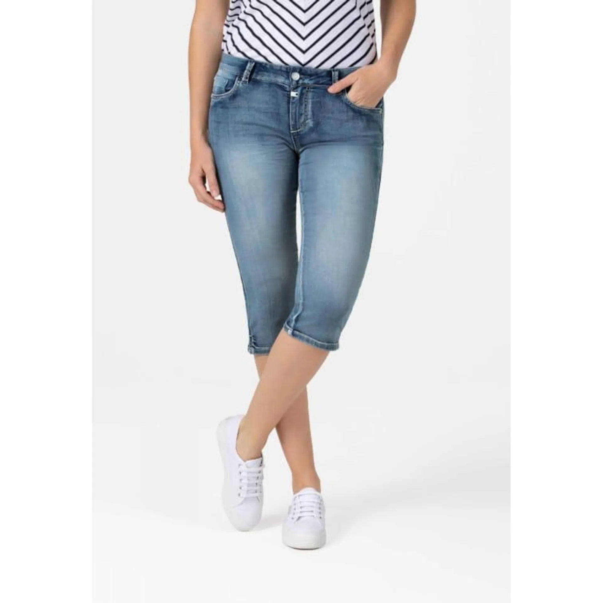 Timezone Capri Jeans Shorts Tight AleenaTZ 3/4