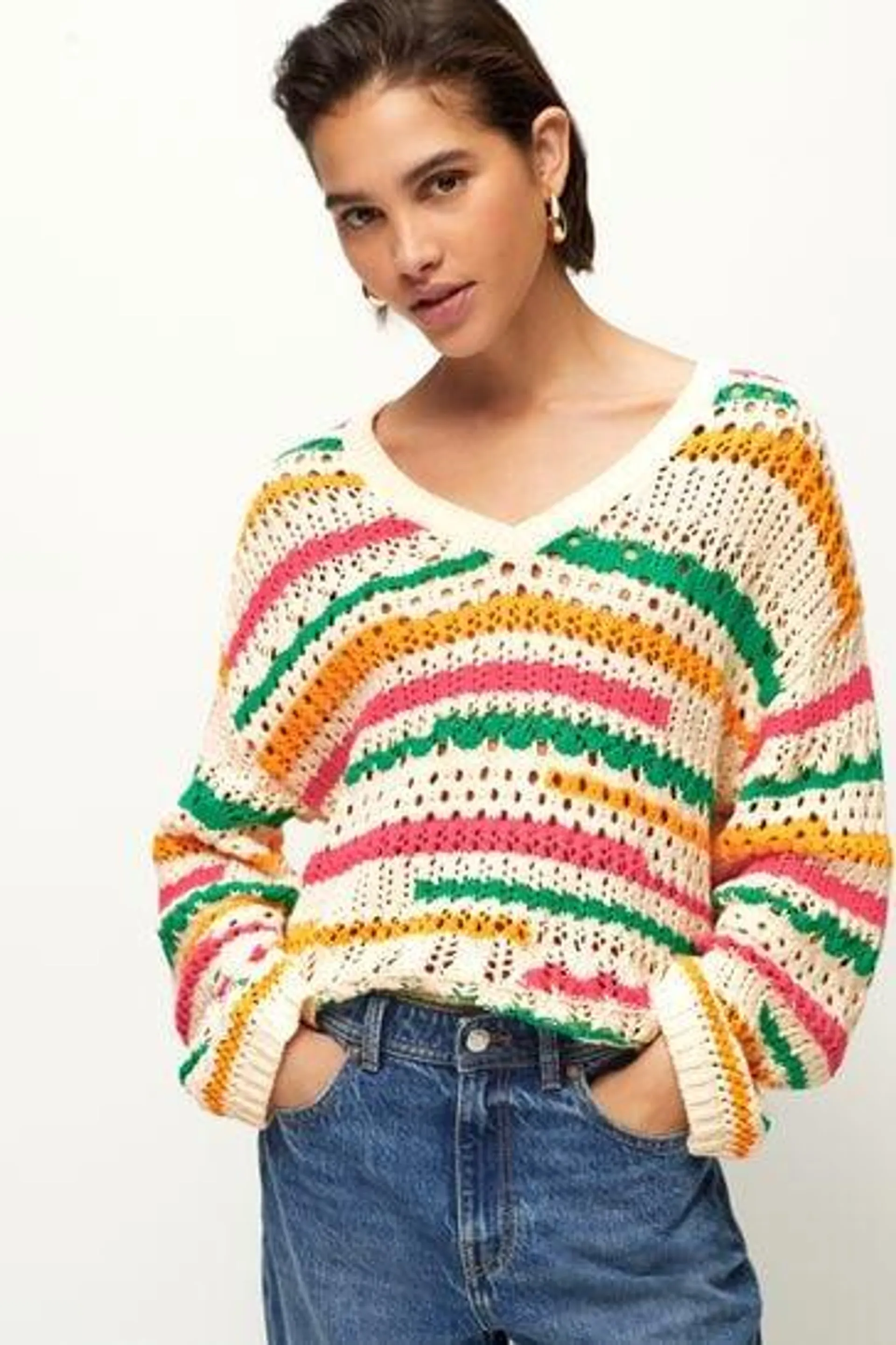 Gestreifter Strickpullover