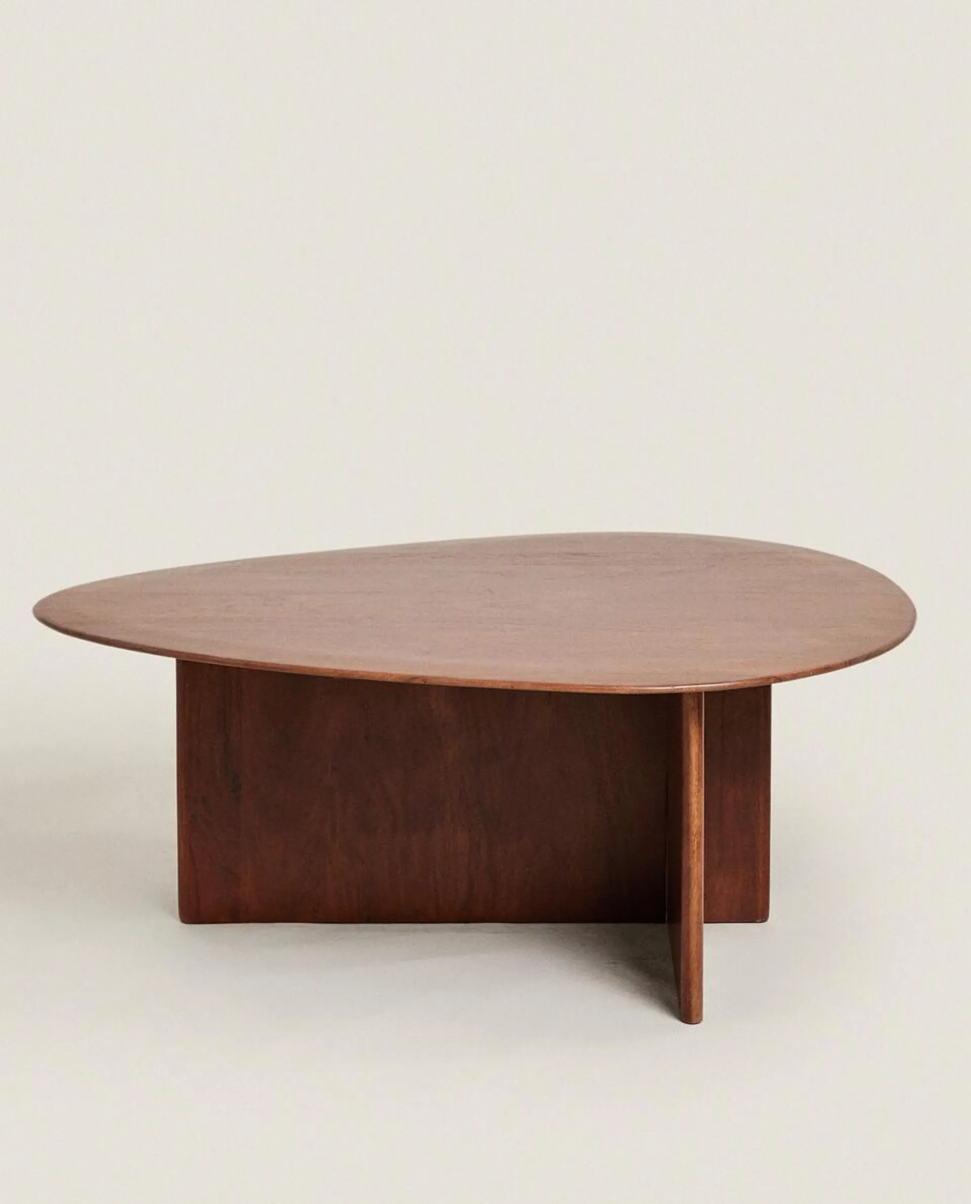 IRREGULAR ACACIA CENTRE COFFEE TABLE