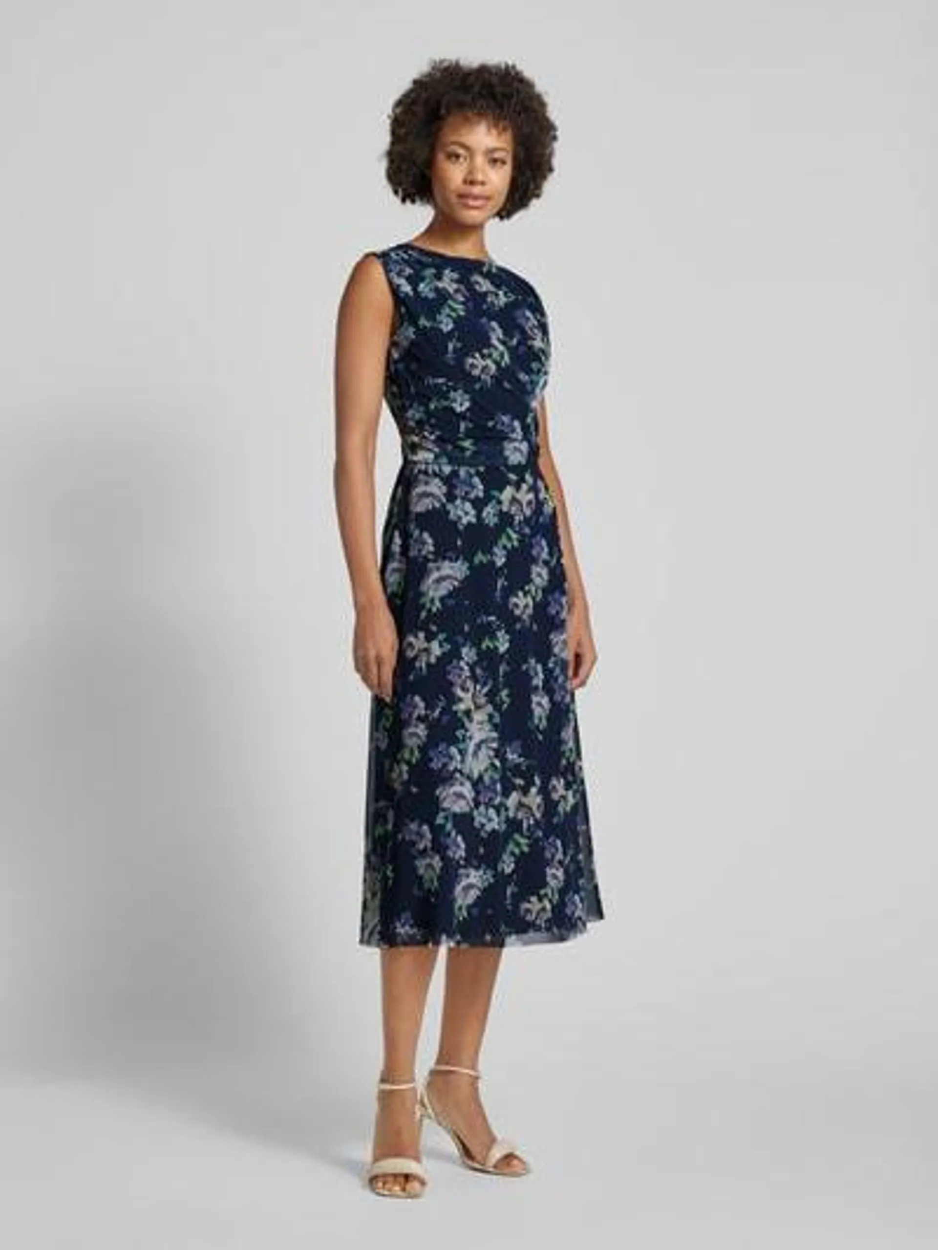 Cocktailkleid mit floralem Print in marine