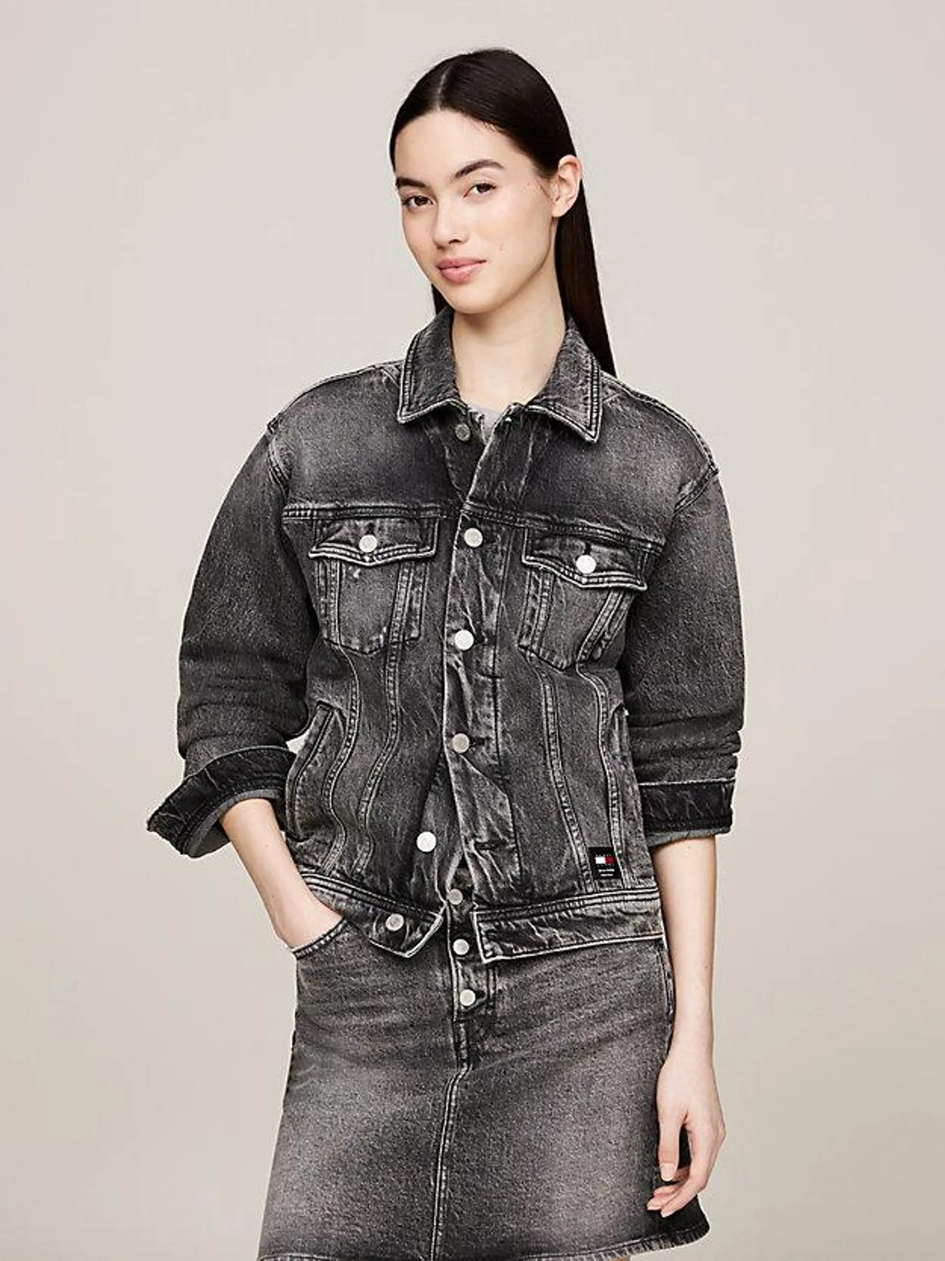 Curve Classic Distressed Denim Trucker Jacket