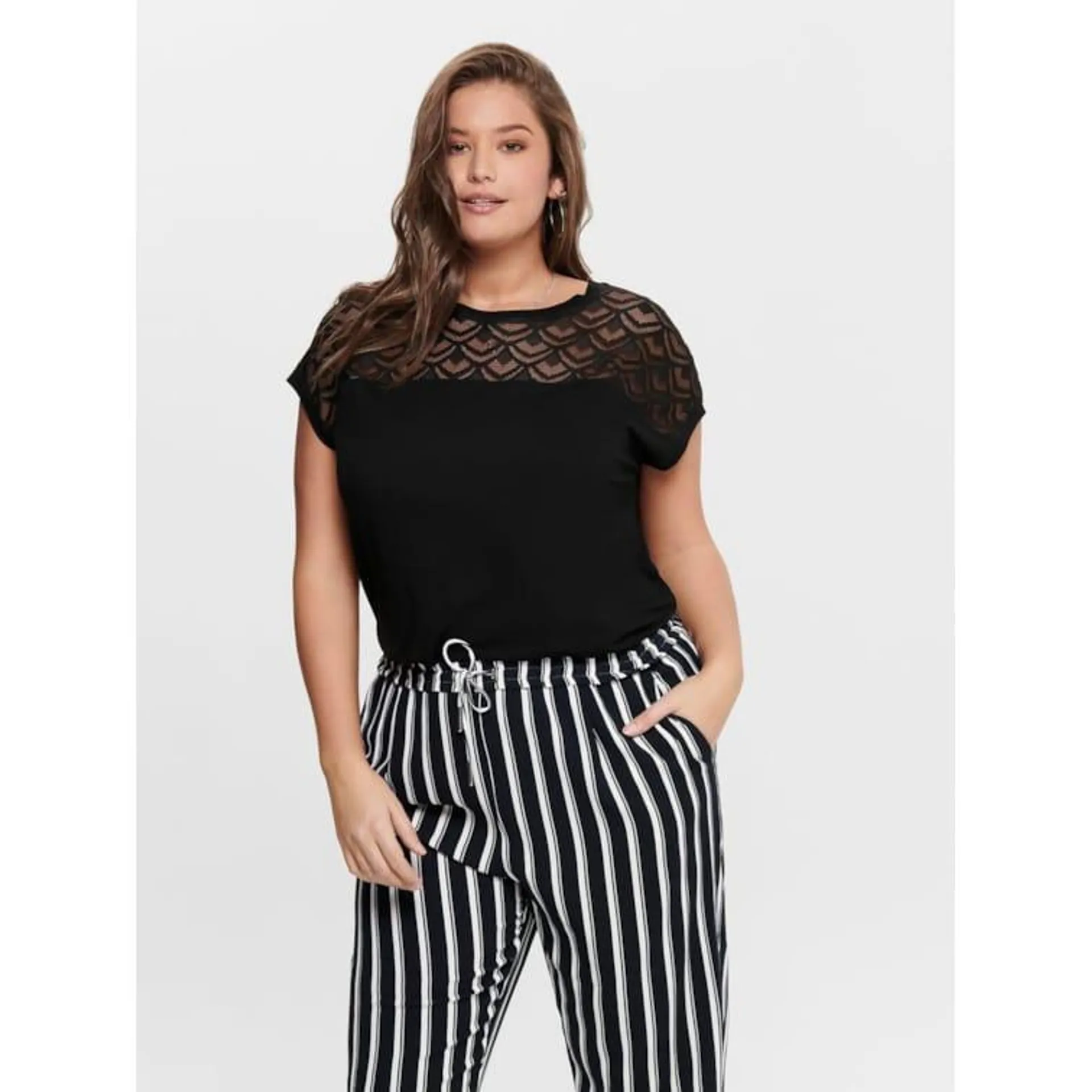 Only Carmakoma Damen Spitzen T-Shirt Curvy Kurzarm Top Plus Size Übergröße Große Größen