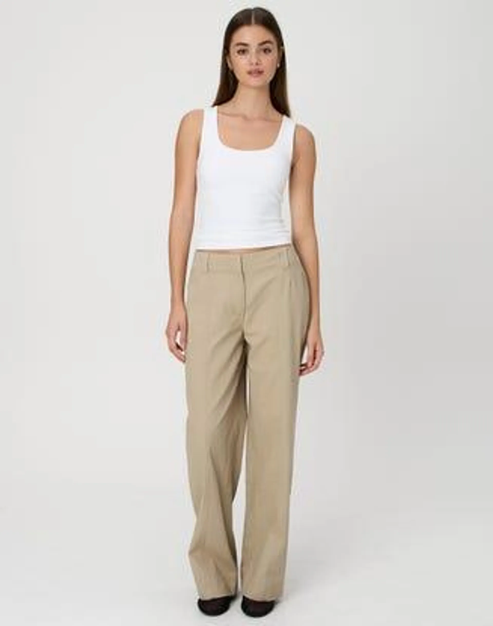 Straight Leg Low Rise Pant