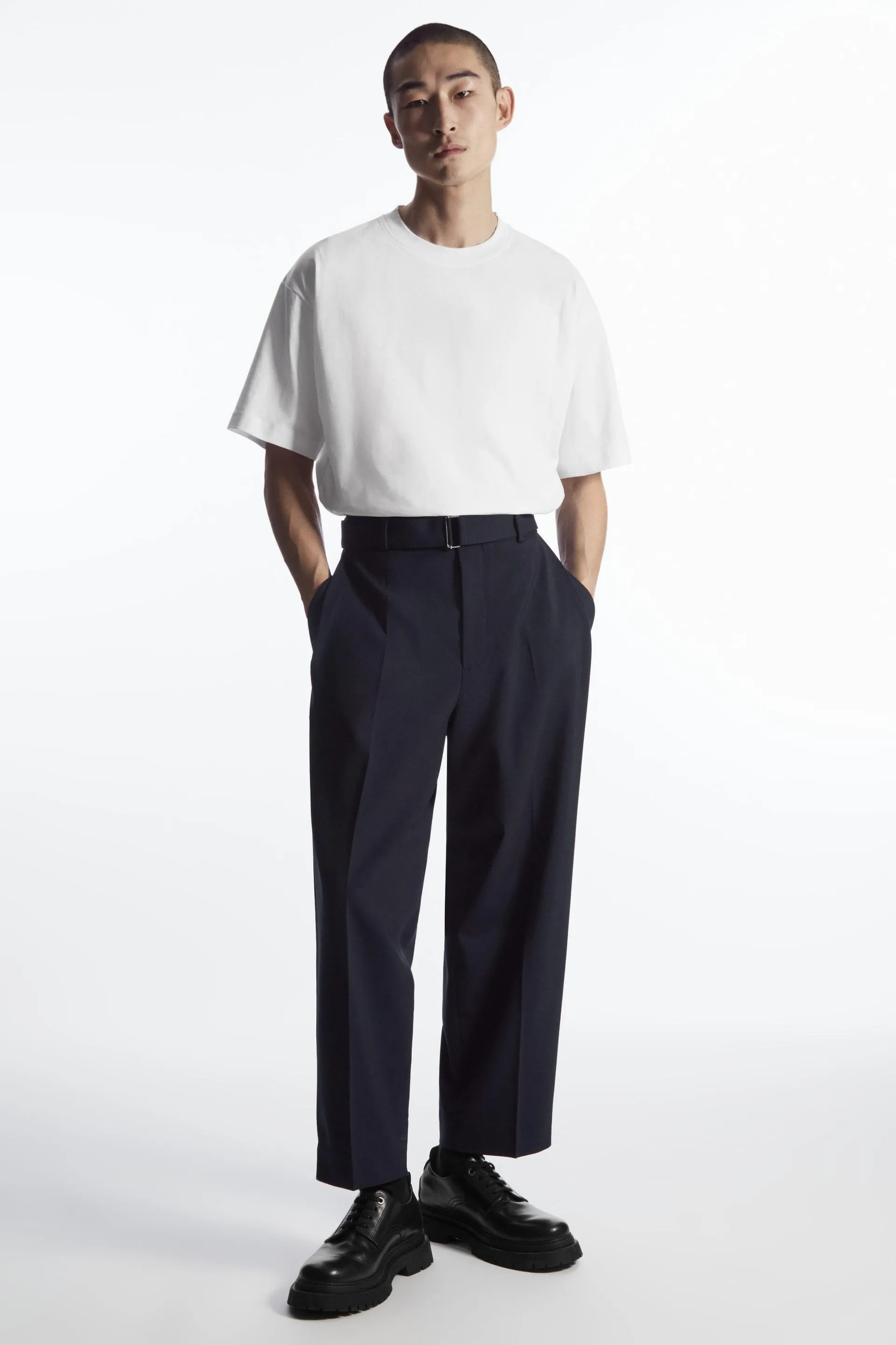 RELAXED BELTED WOOL-BLEND PANTS