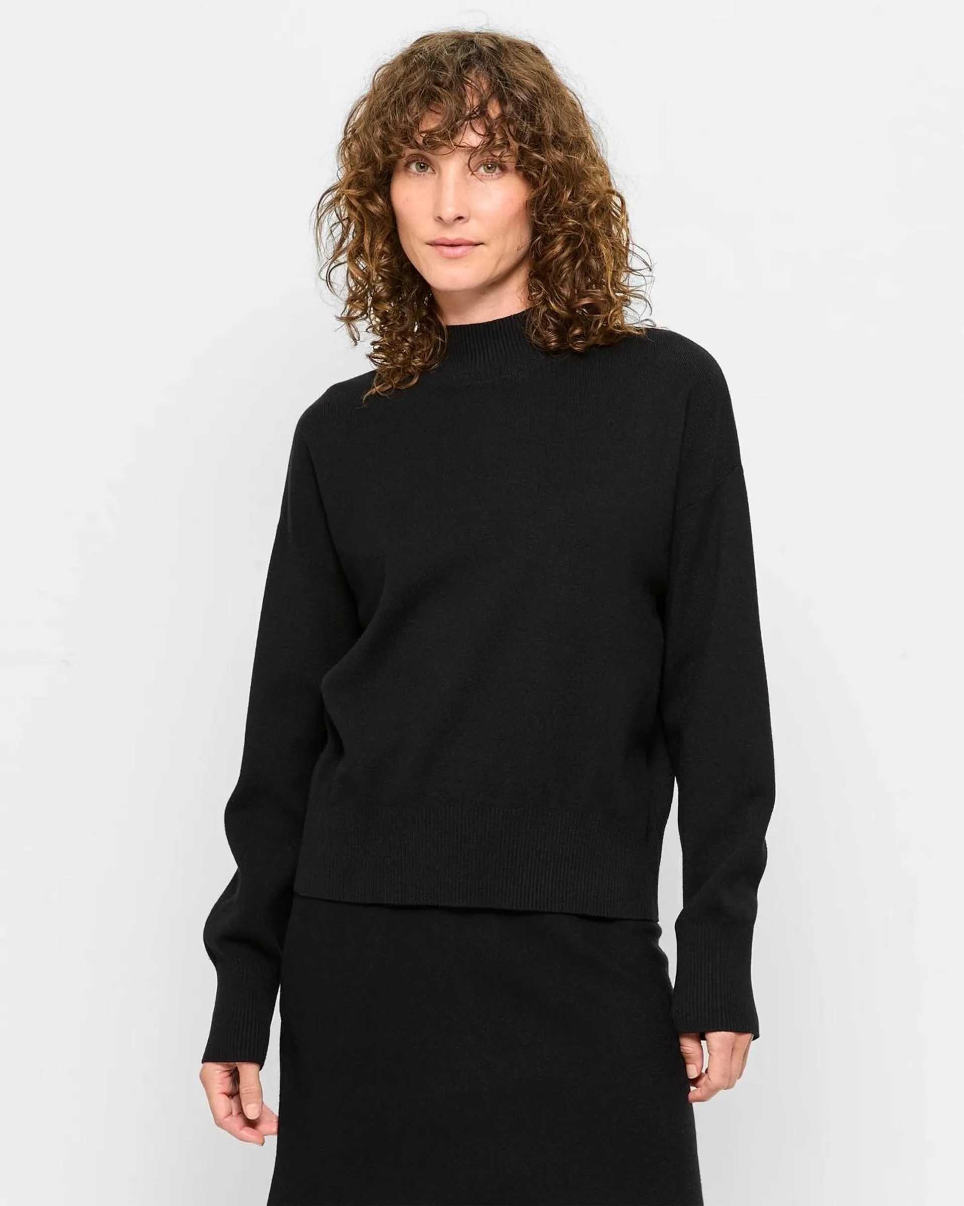 Long Sleeve High Neck Sweater - Preview - Black