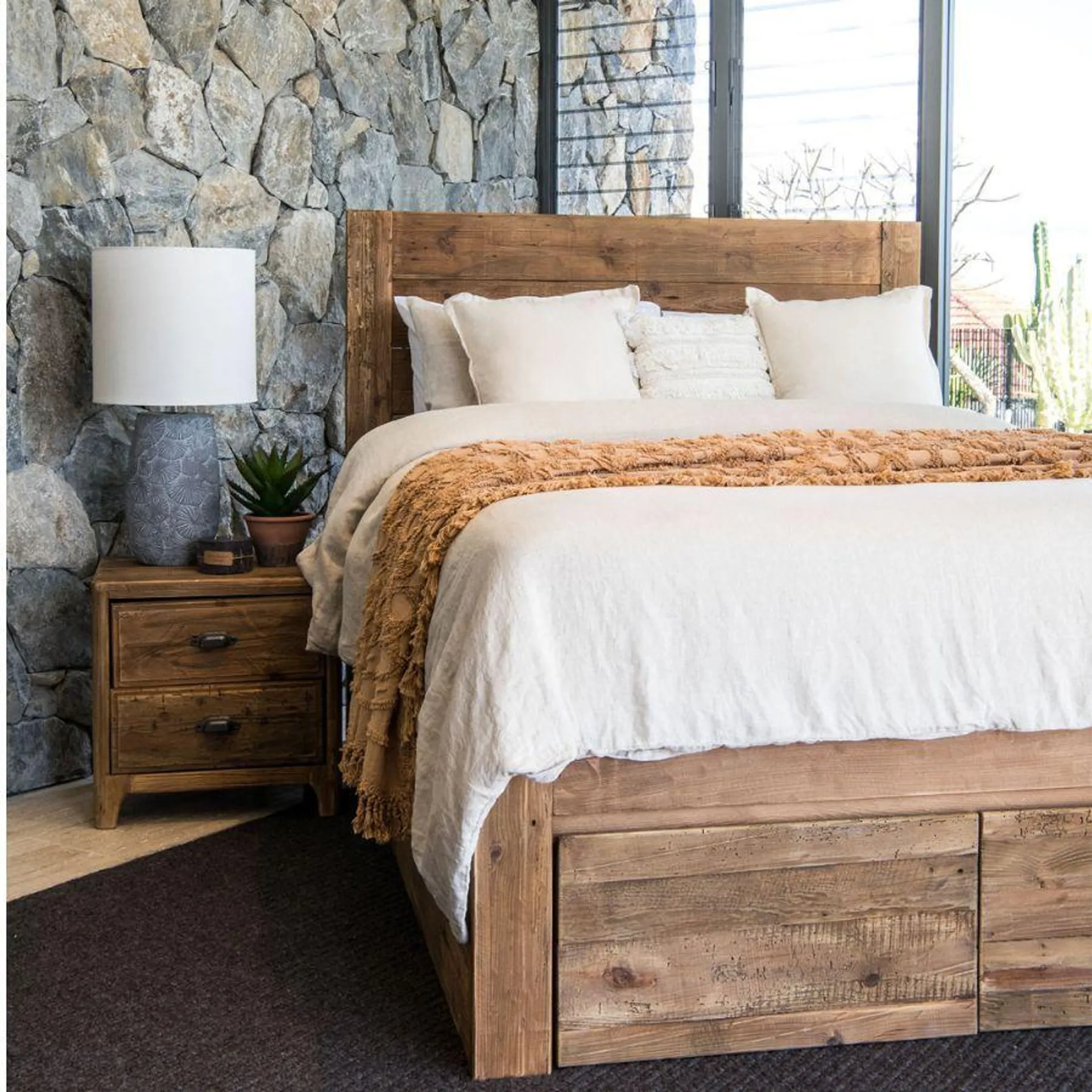 Farmhouse King Bed