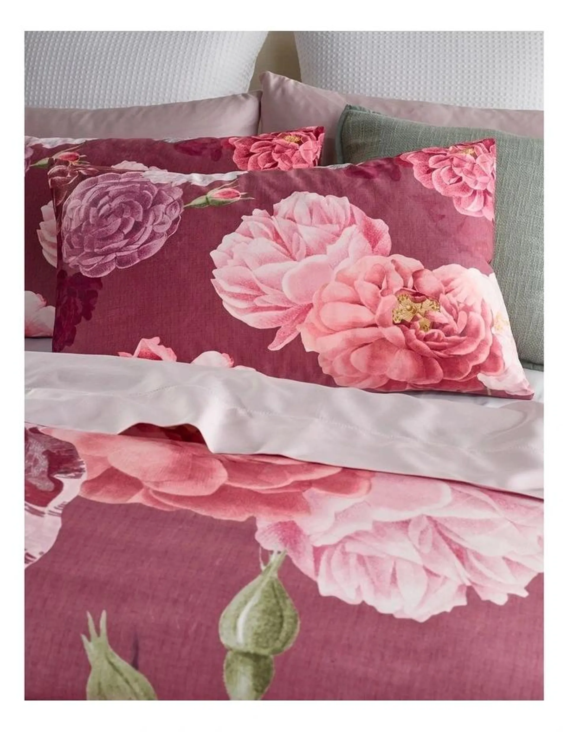 Lucienne Printed Velvet Quilt Cover Set in Rose
