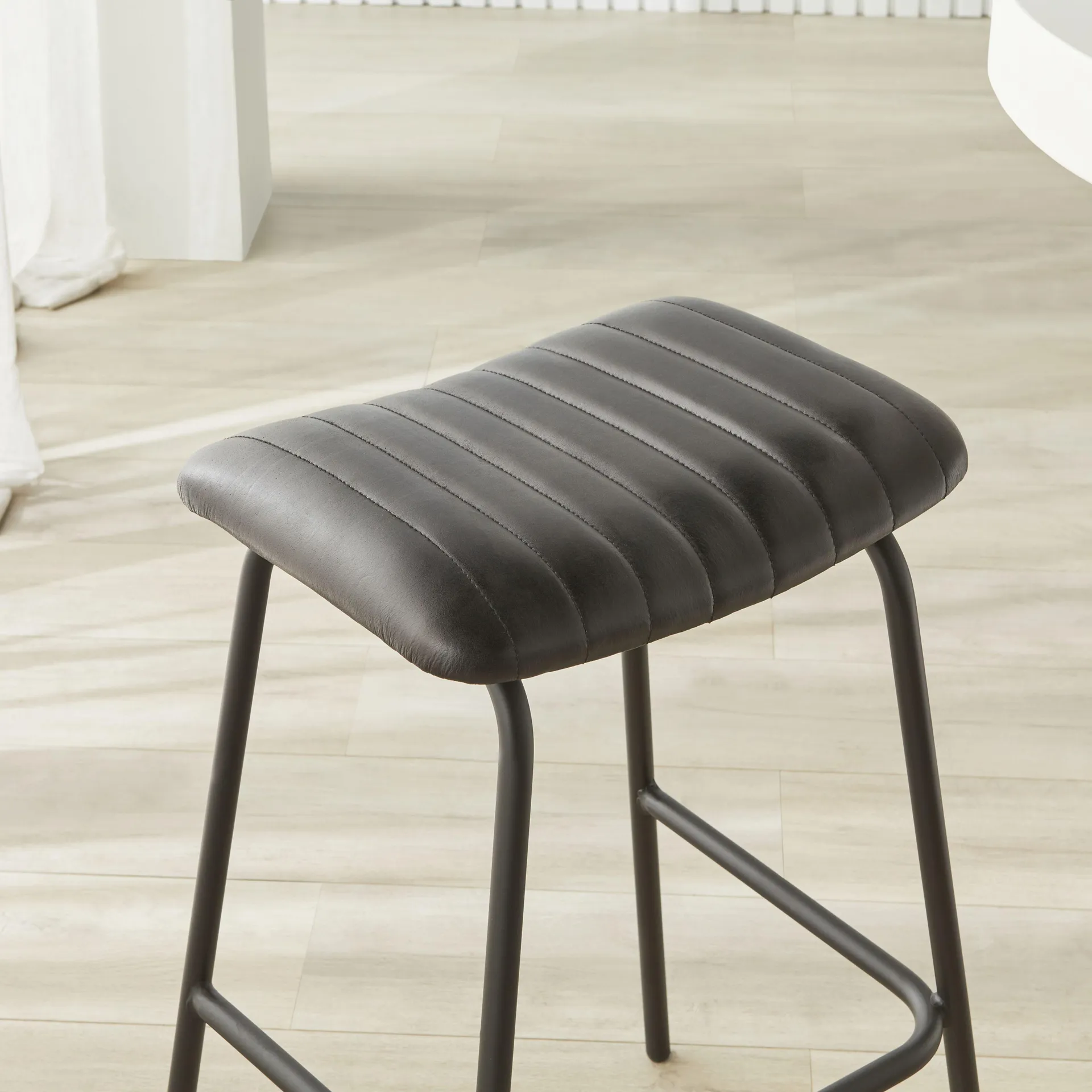 Norman Bar Stool Black