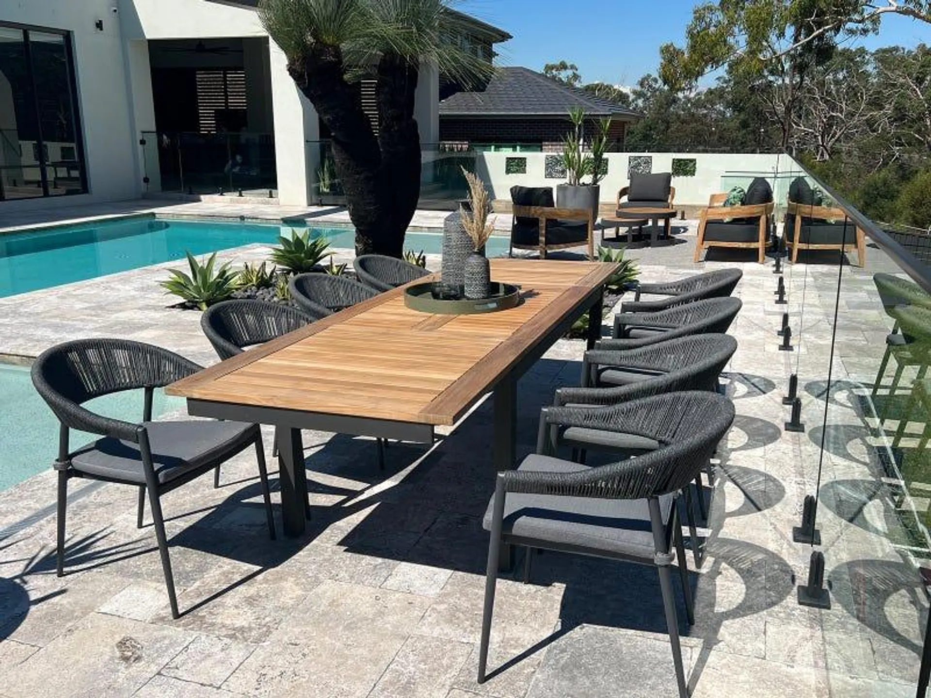 Barcelona Extension Table with Nivala Chairs 9pc Outdoor Dining Setting